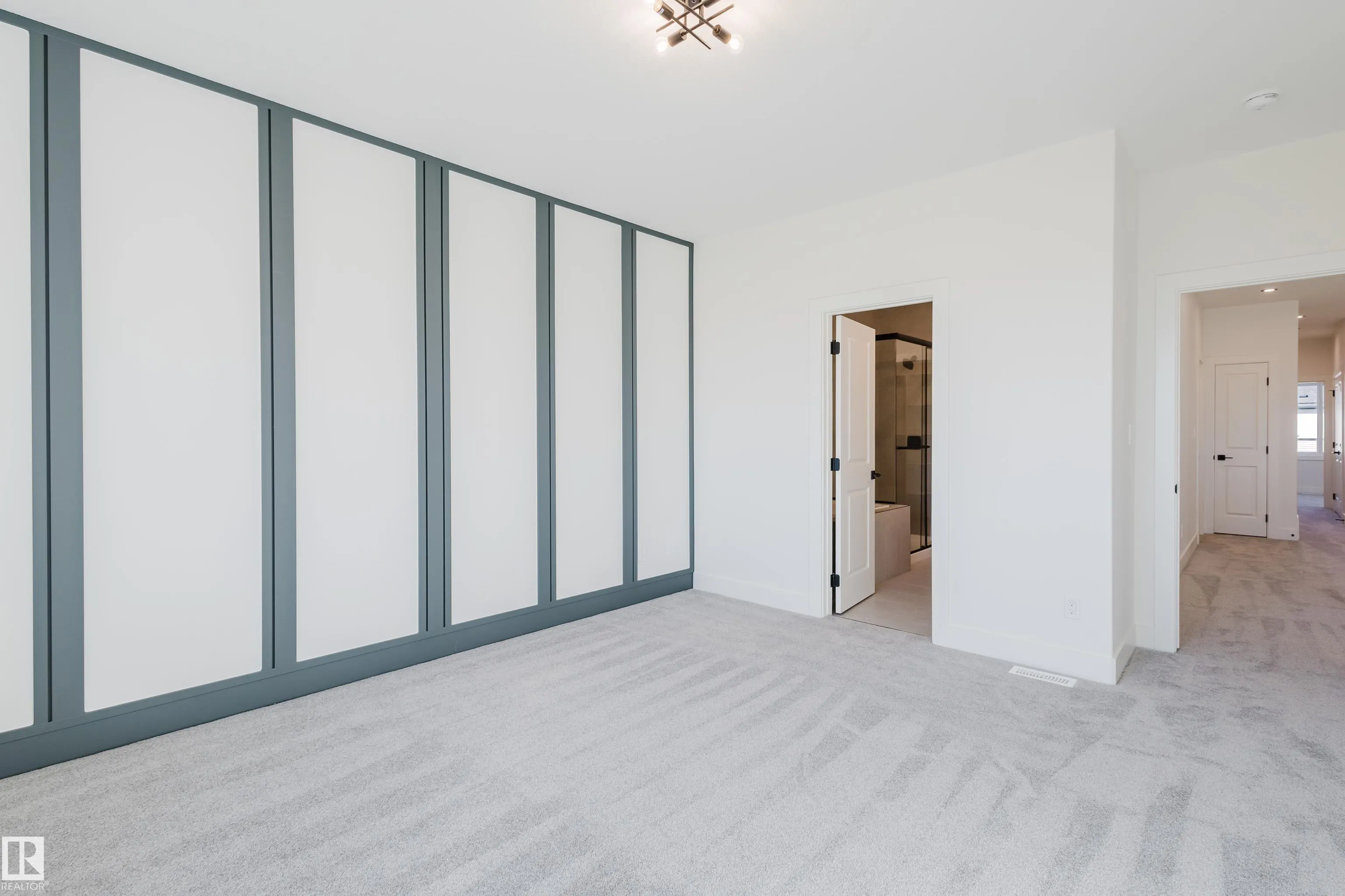 329 Bluff Cove