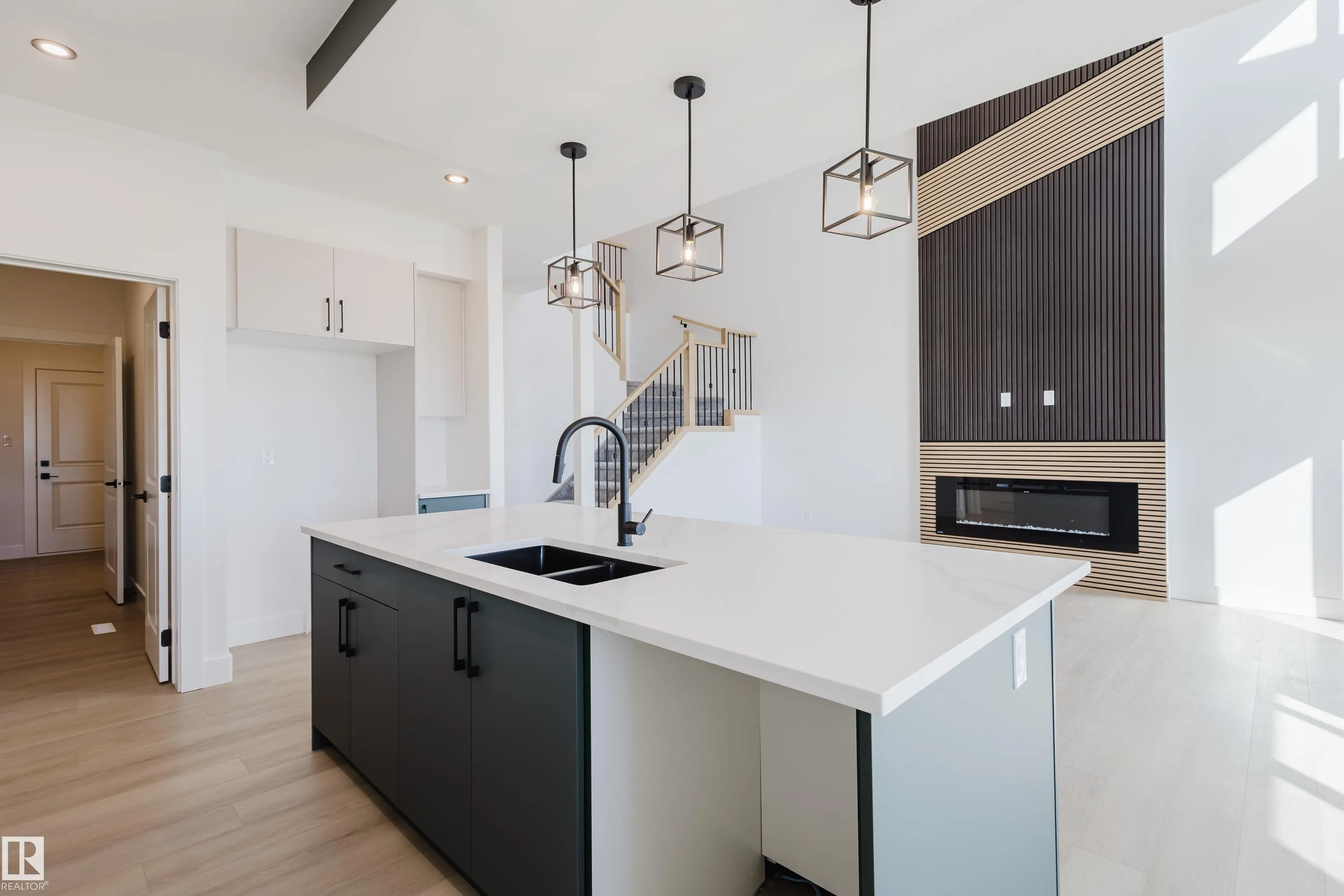 329 Bluff Cove