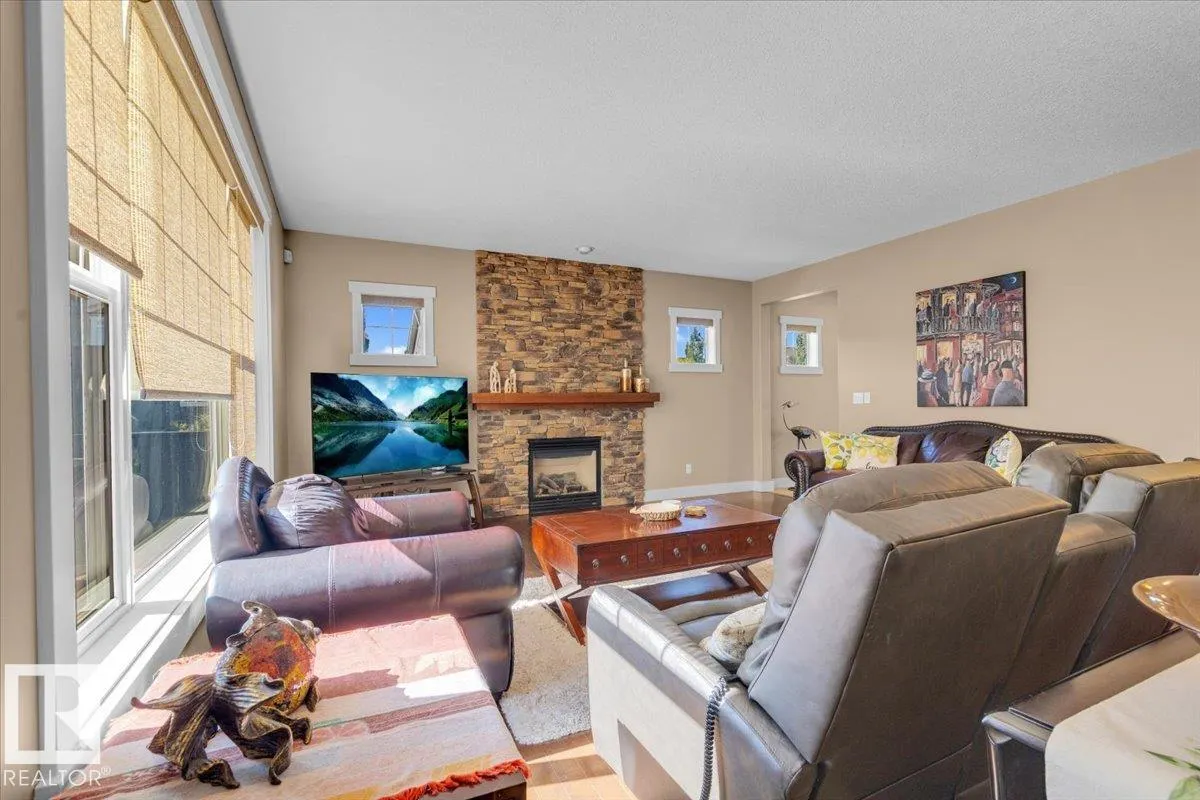 205 CALLAGHAN DR