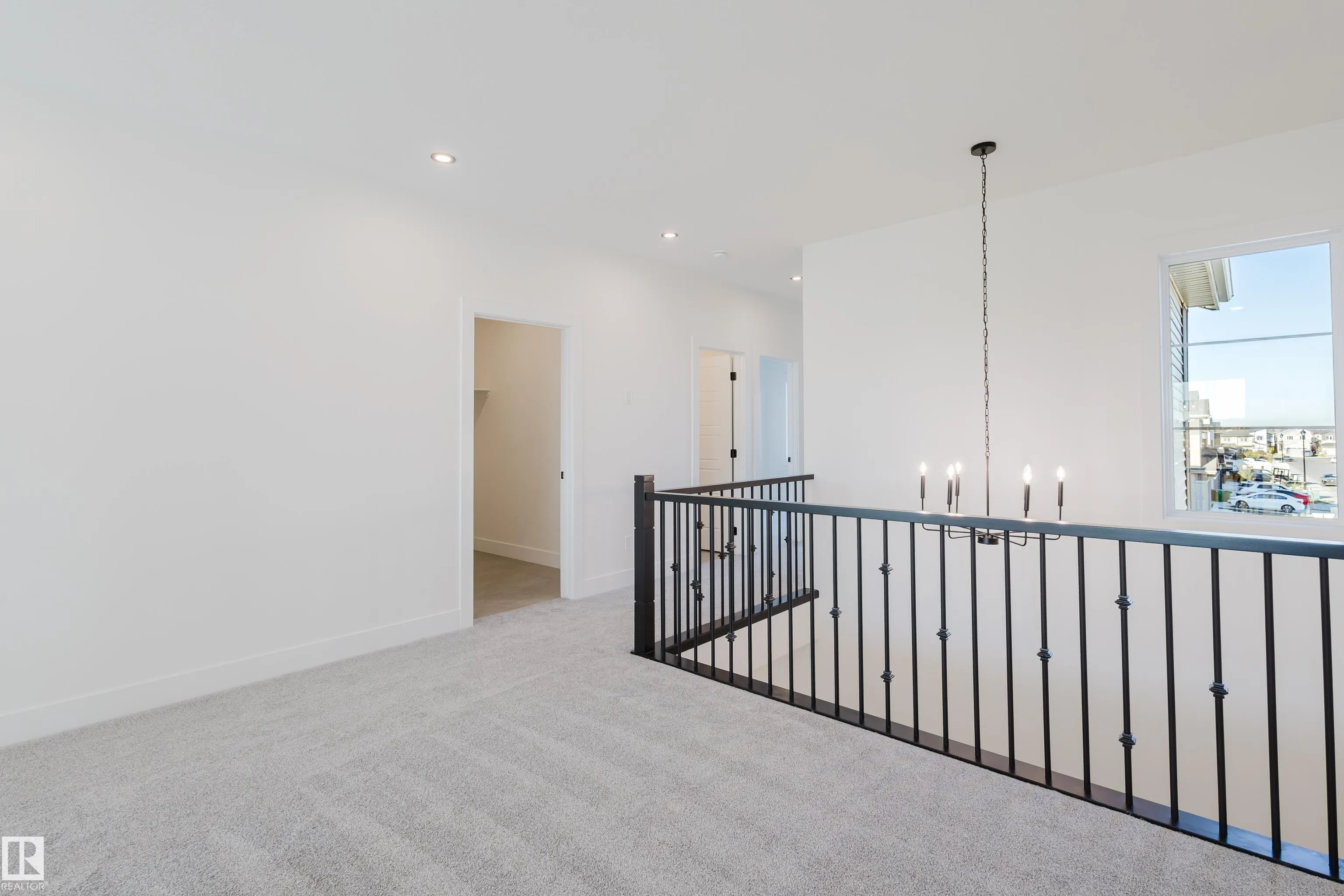 327 Bluff Cove