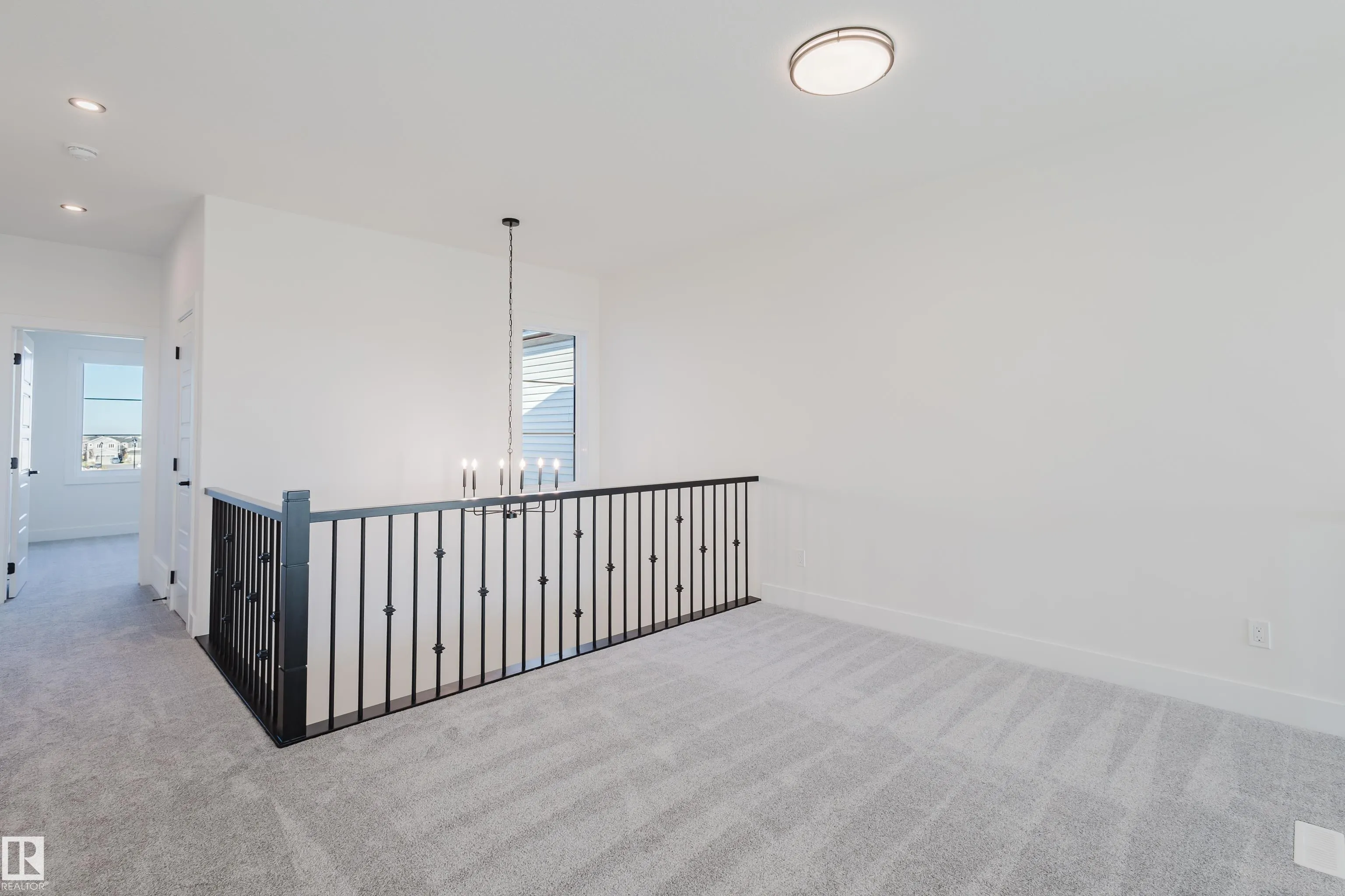 327 Bluff Cove