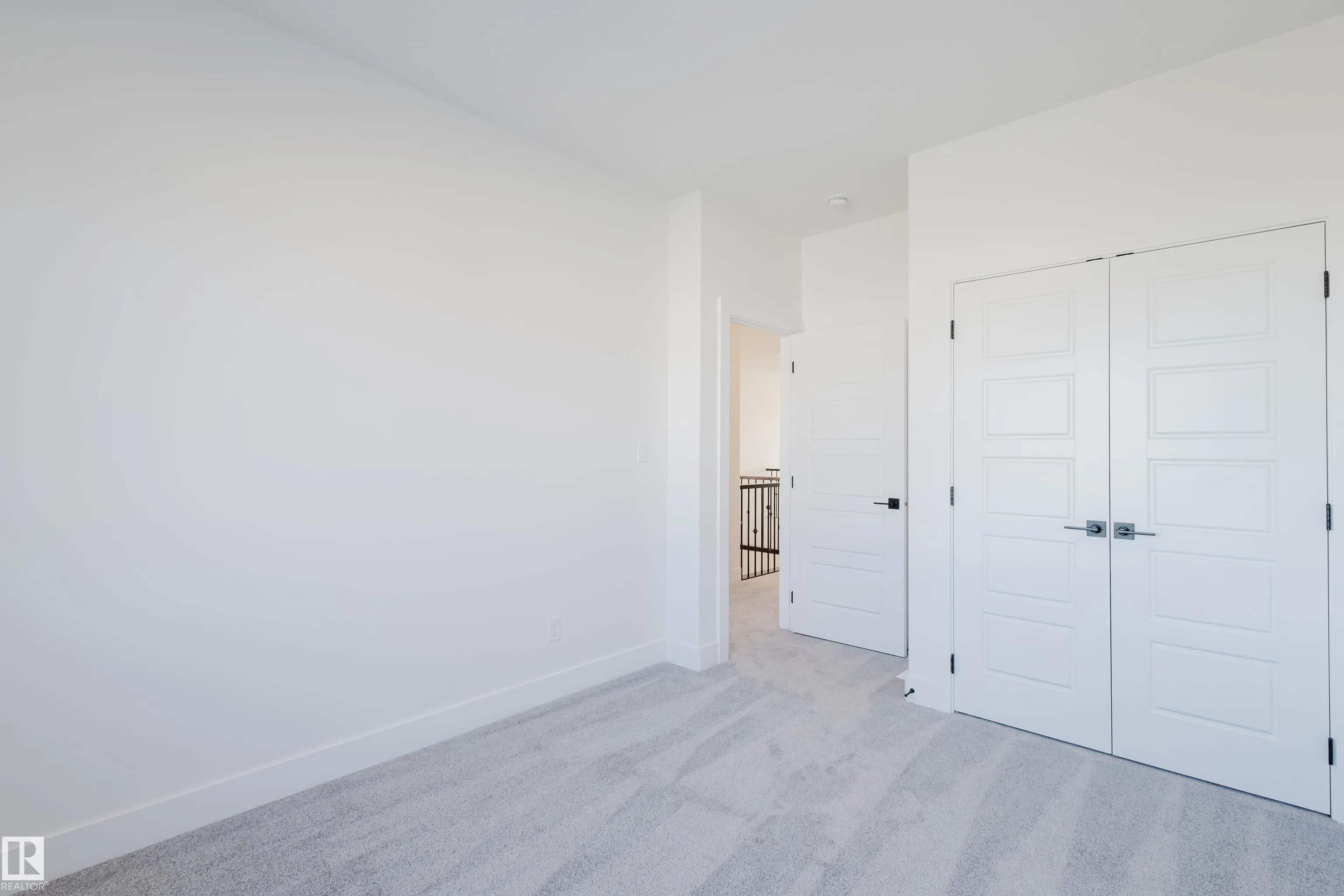 327 Bluff Cove