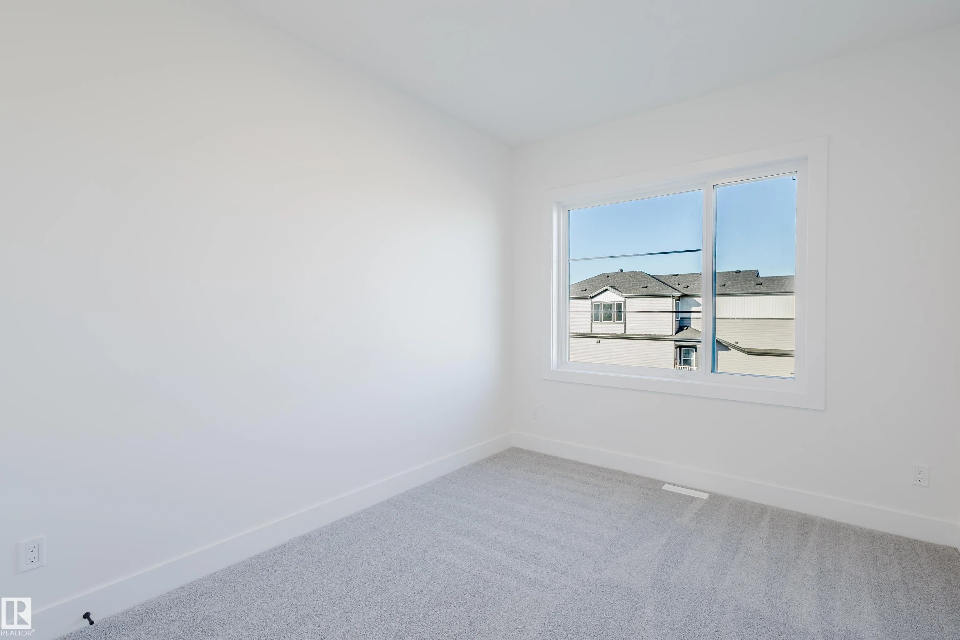 327 Bluff Cove