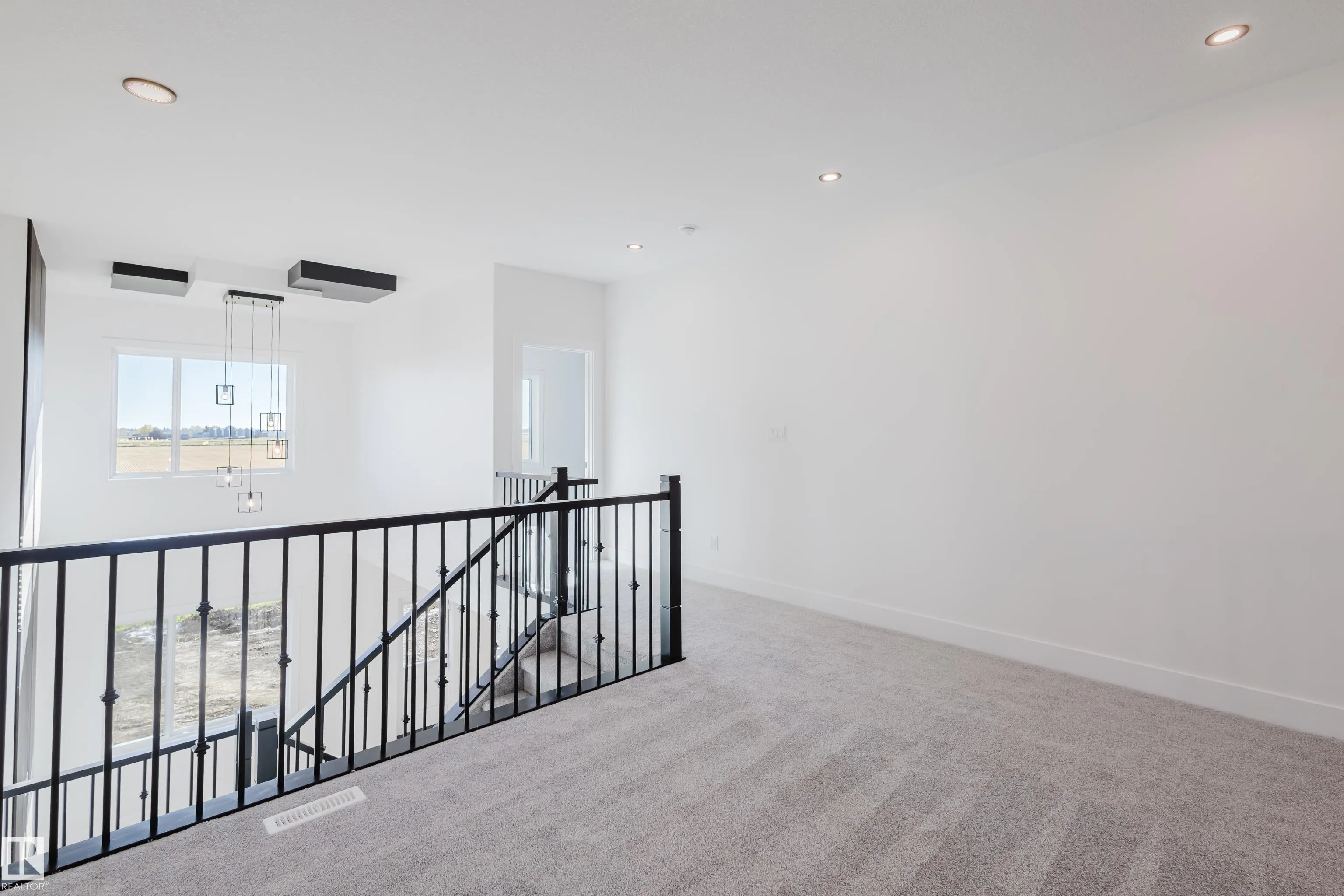 327 Bluff Cove