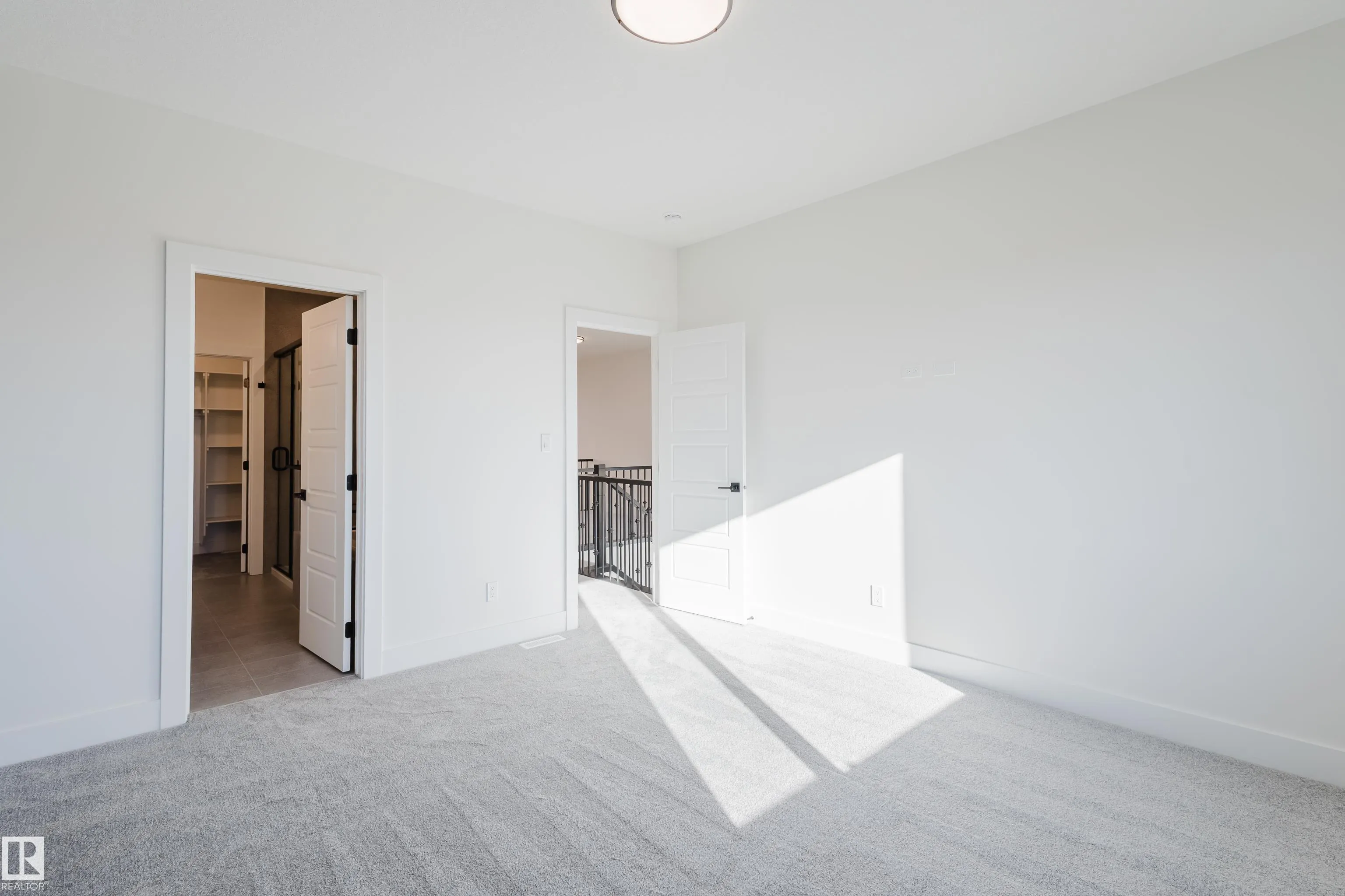 327 Bluff Cove