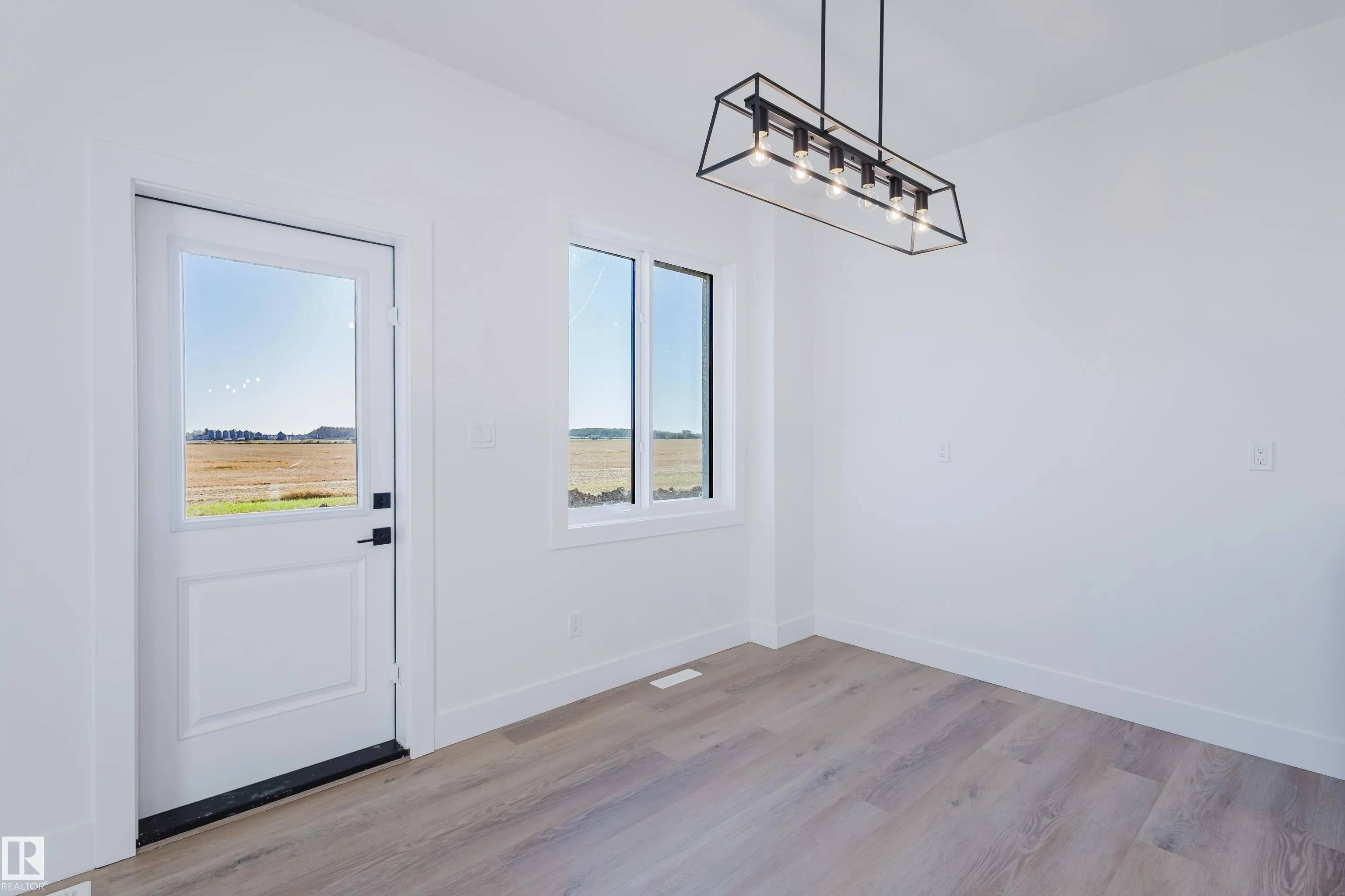 327 Bluff Cove