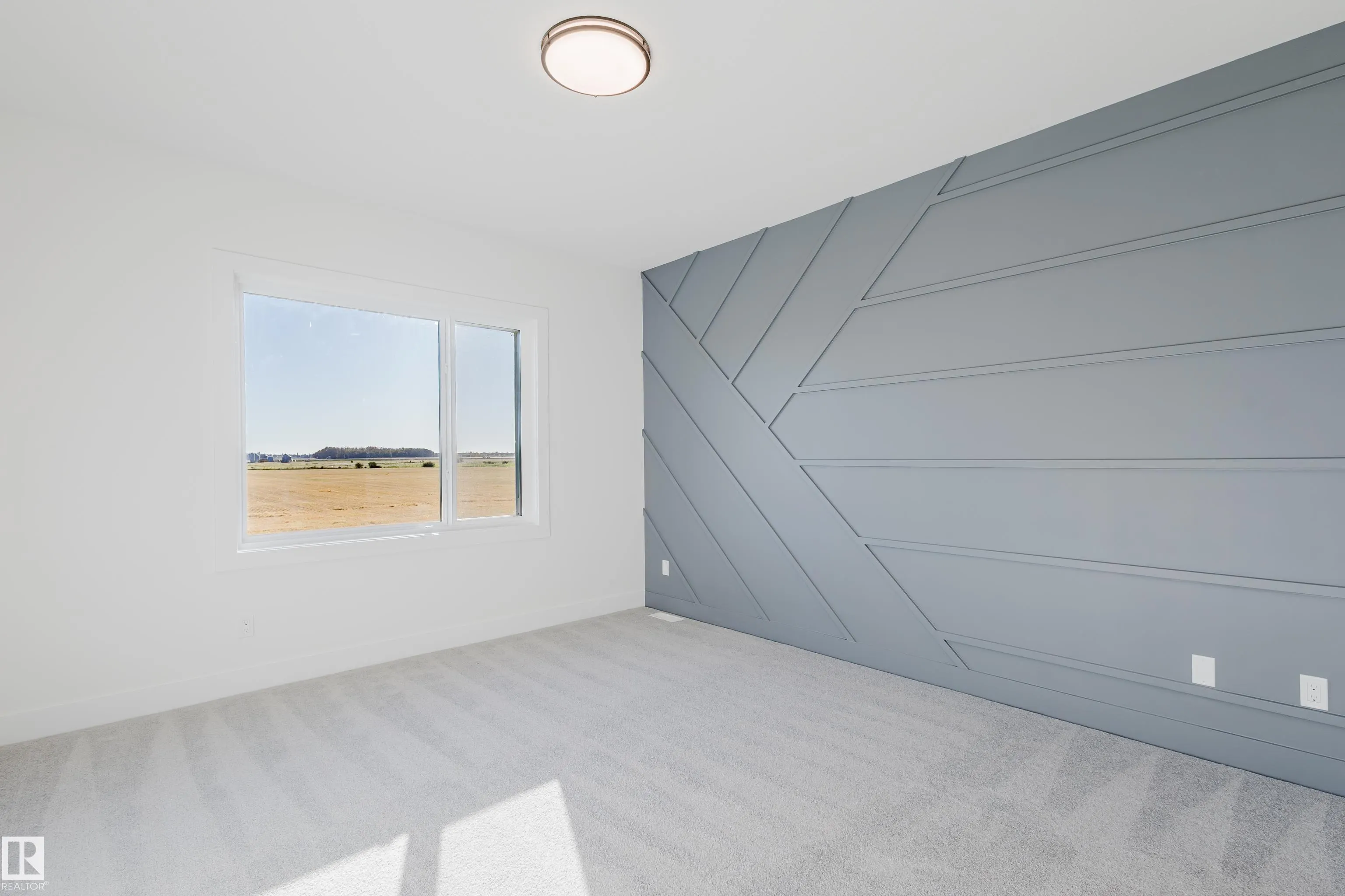 327 Bluff Cove