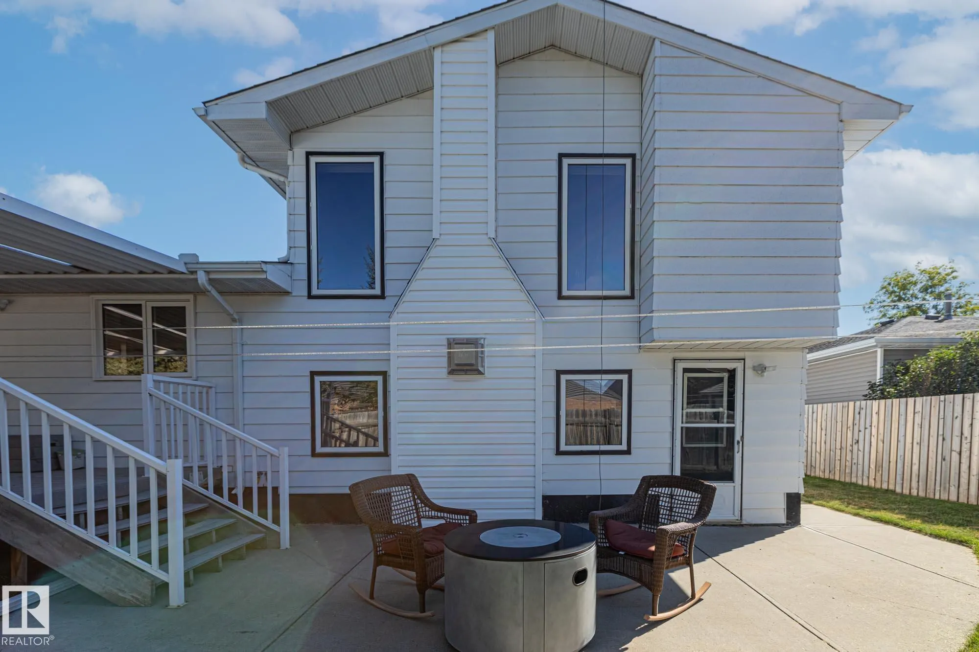 39 Abbey Crescent