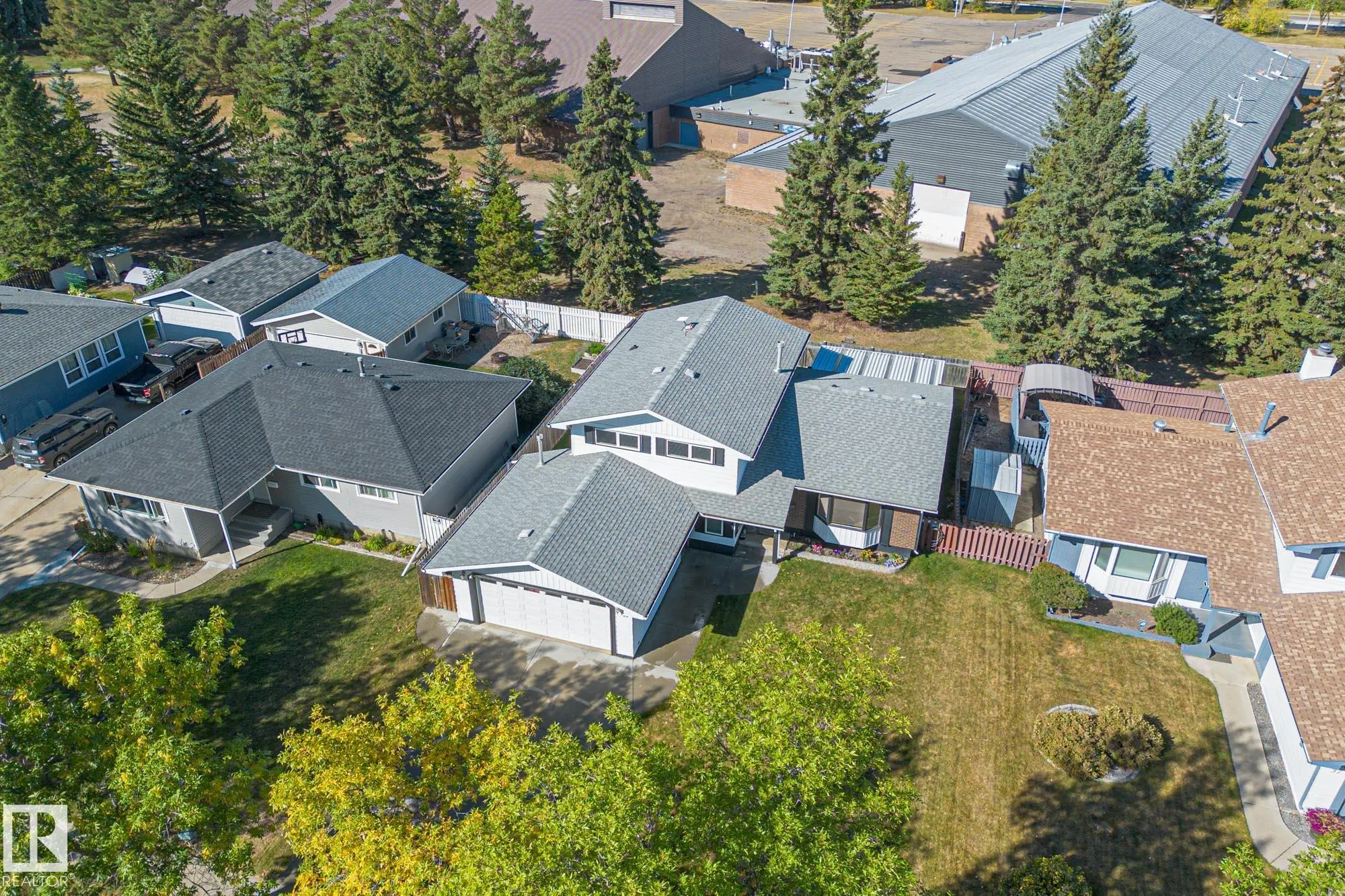 39 Abbey Crescent