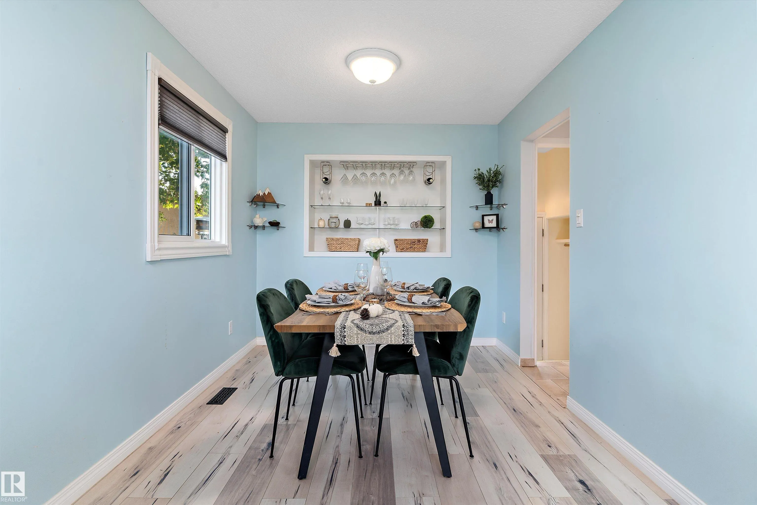 114 BROOKWOOD Drive