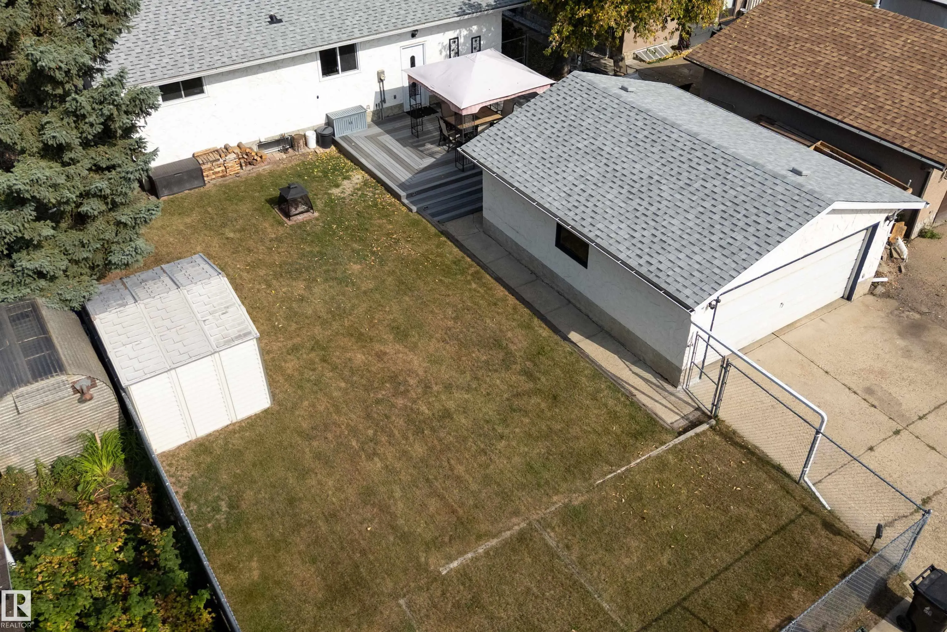 114 BROOKWOOD Drive