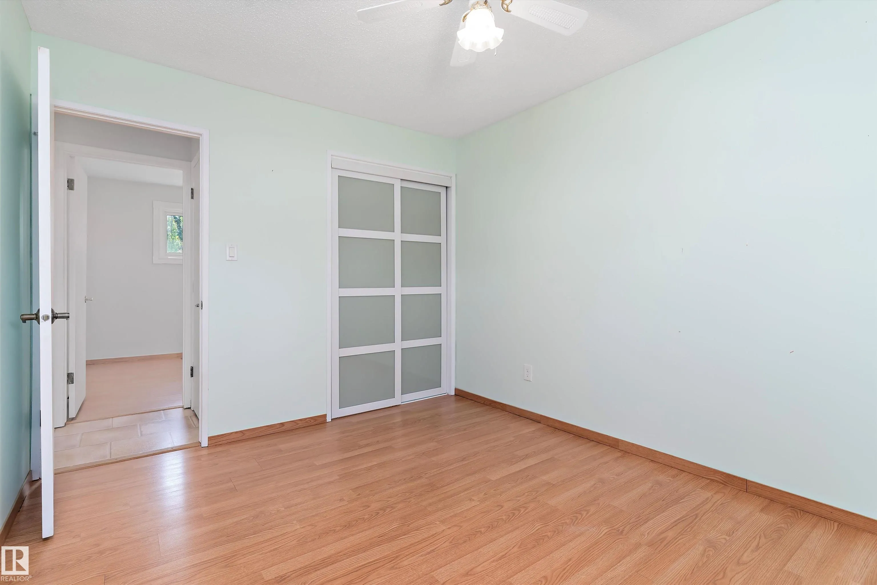 114 BROOKWOOD Drive