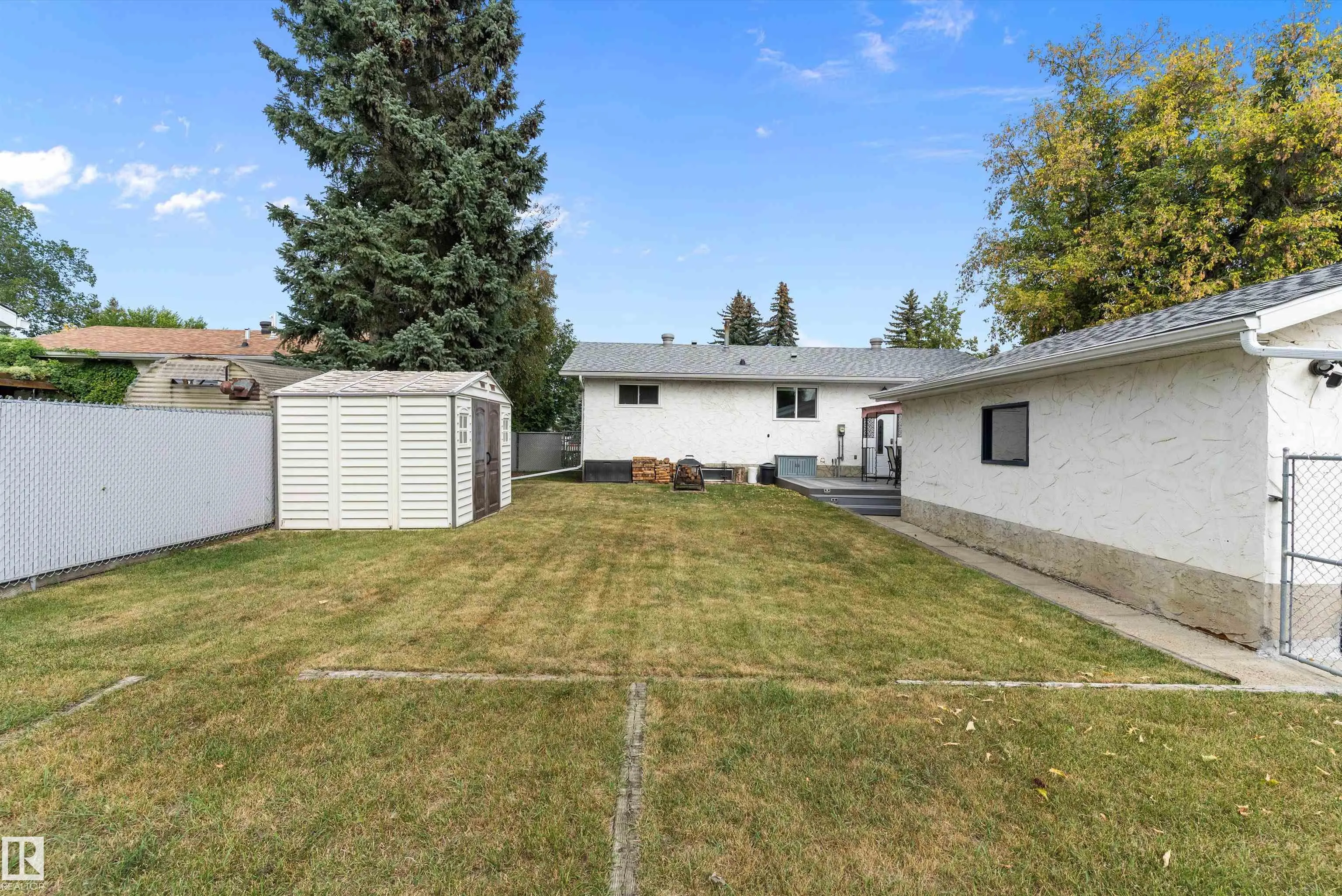 114 BROOKWOOD Drive