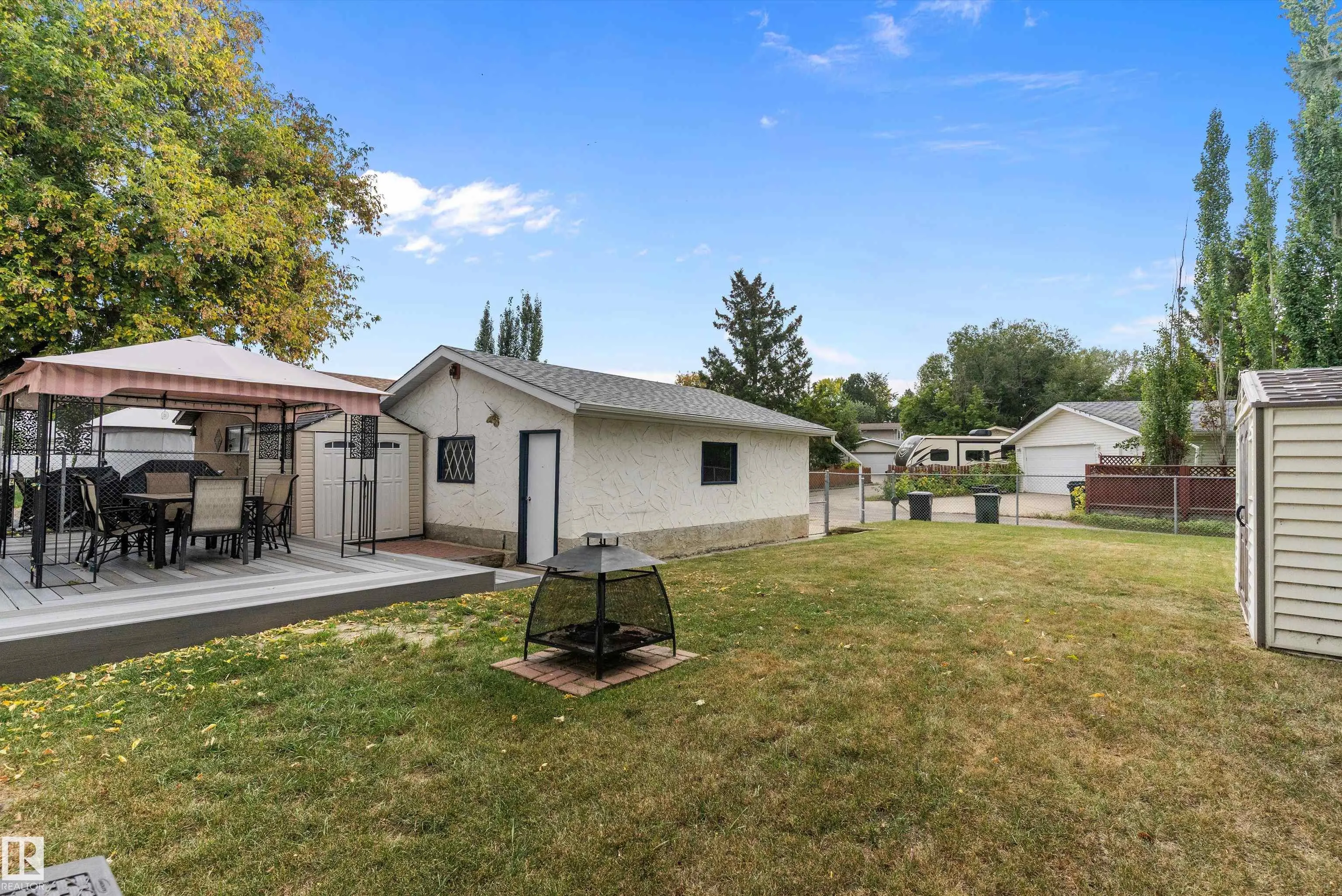 114 BROOKWOOD Drive
