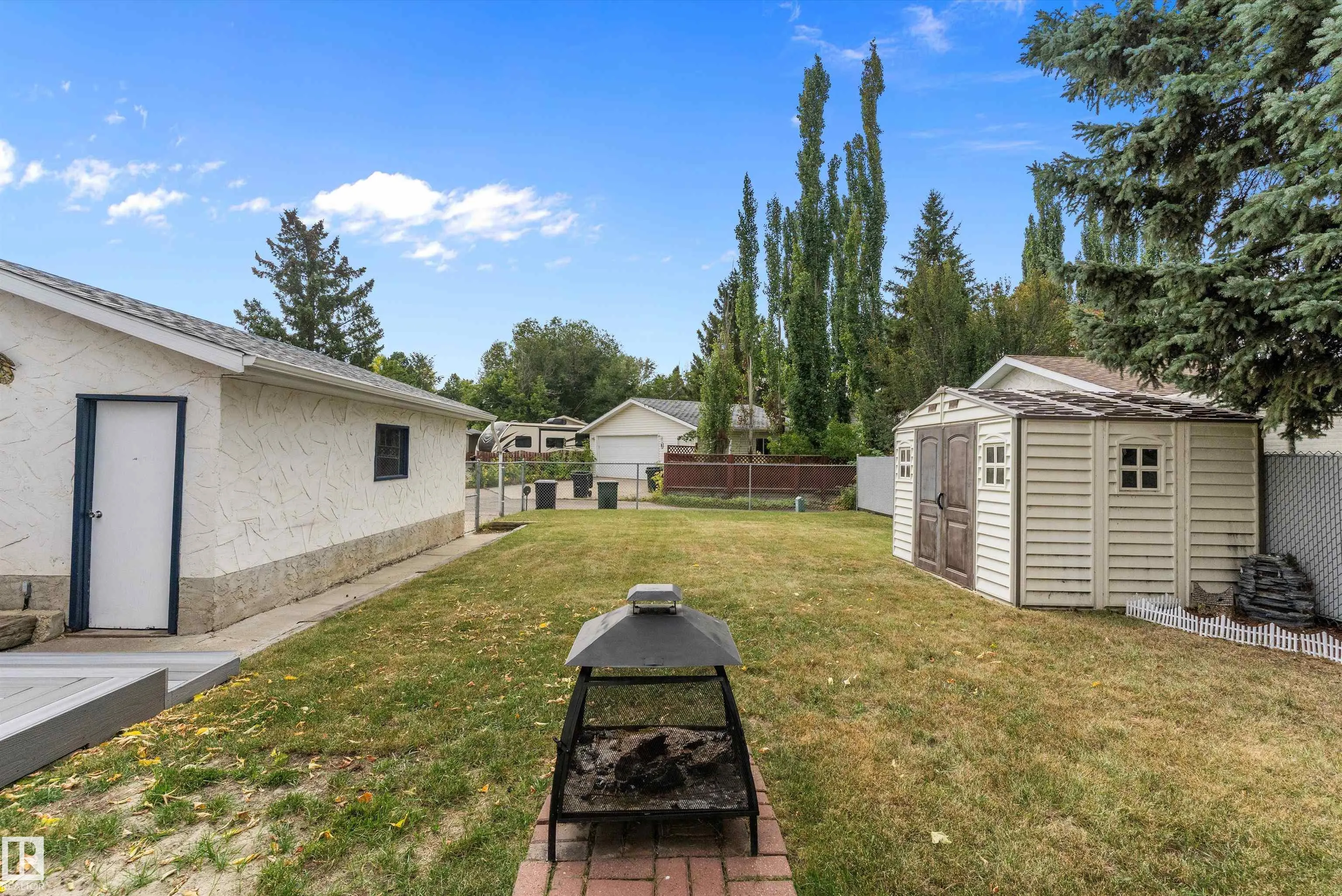 114 BROOKWOOD Drive