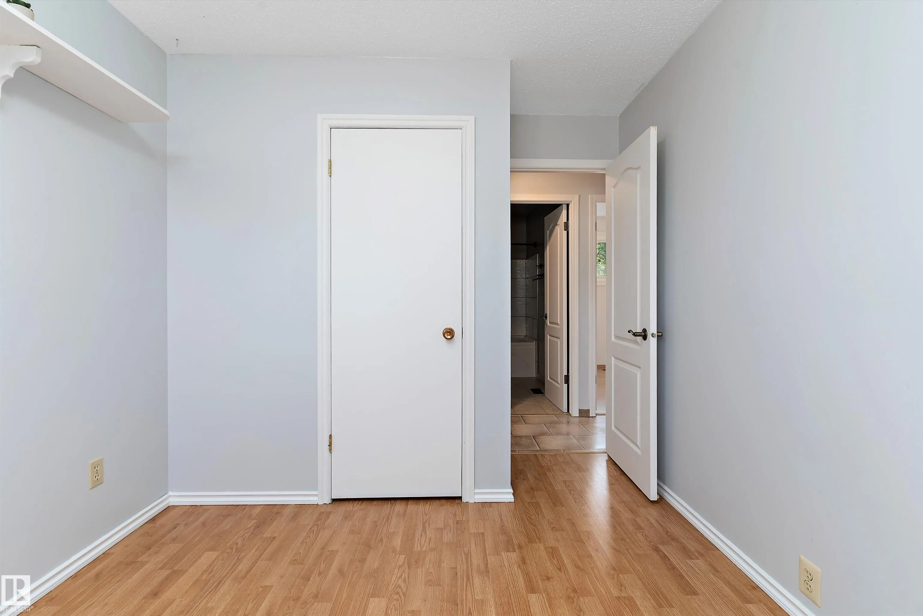 114 BROOKWOOD Drive