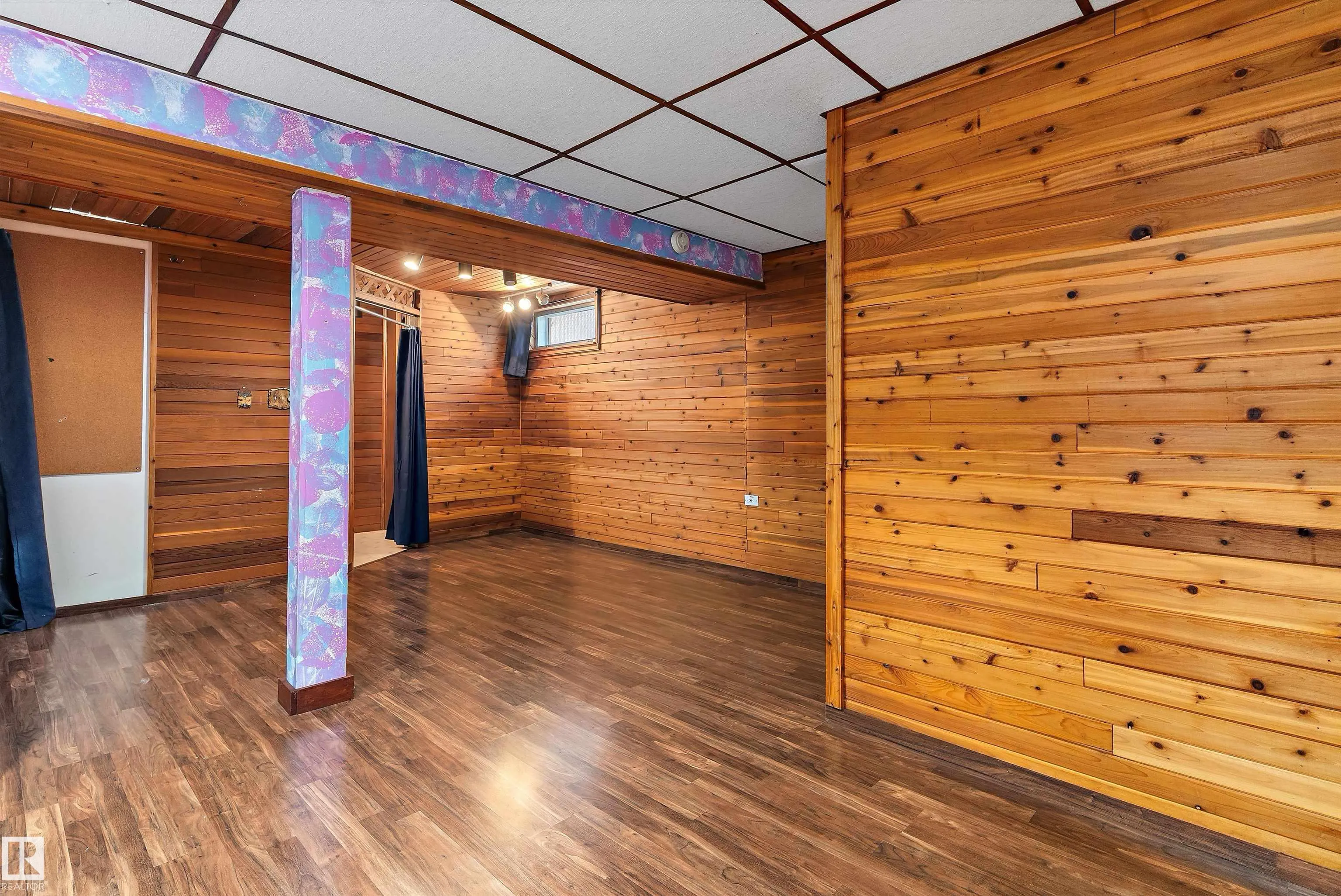 114 BROOKWOOD Drive