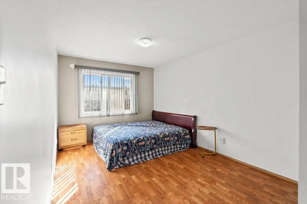 182 Roseland VG