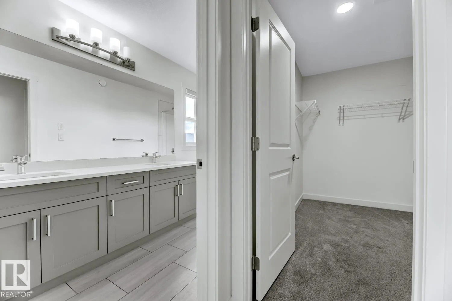 513 EAGLESON Wynd