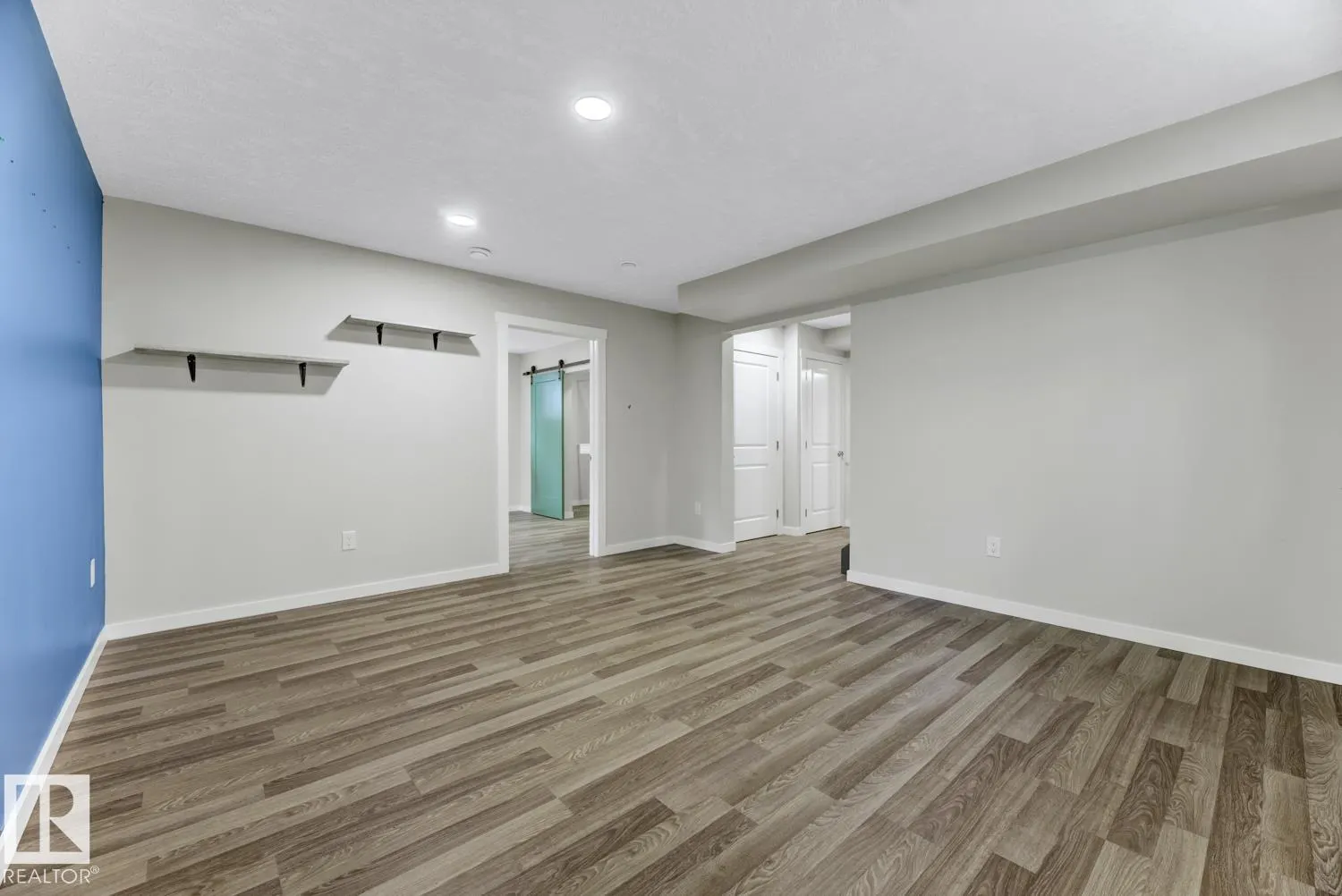 513 EAGLESON Wynd