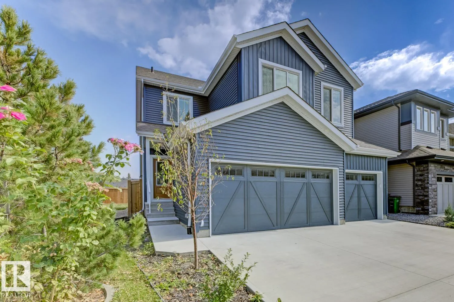 513 EAGLESON Wynd