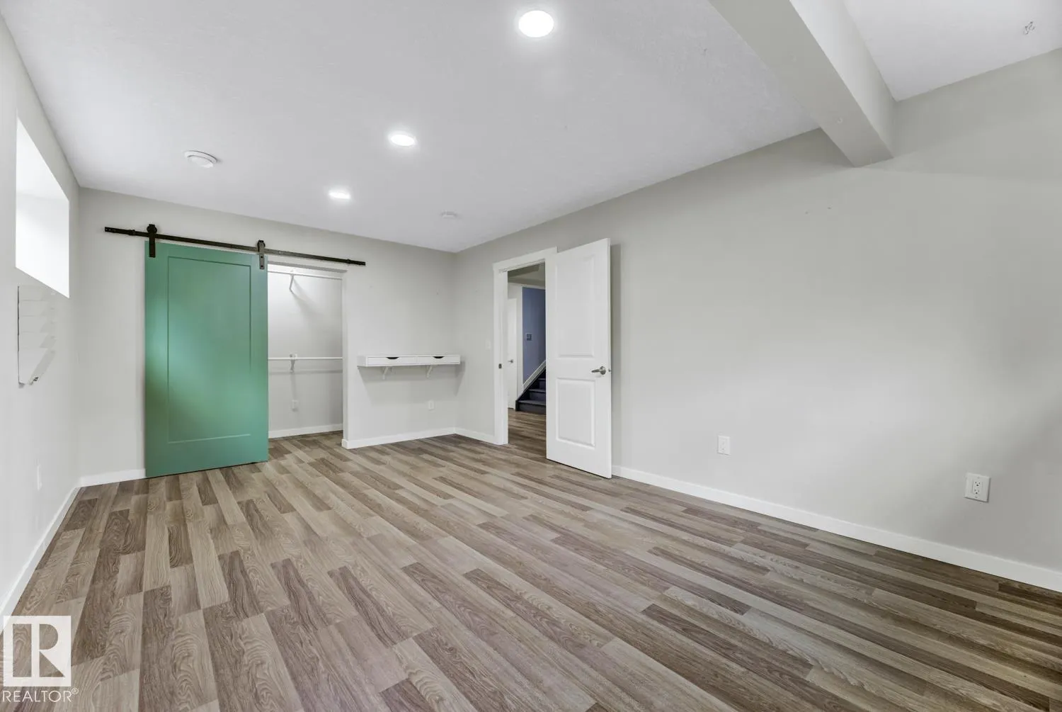 513 EAGLESON Wynd