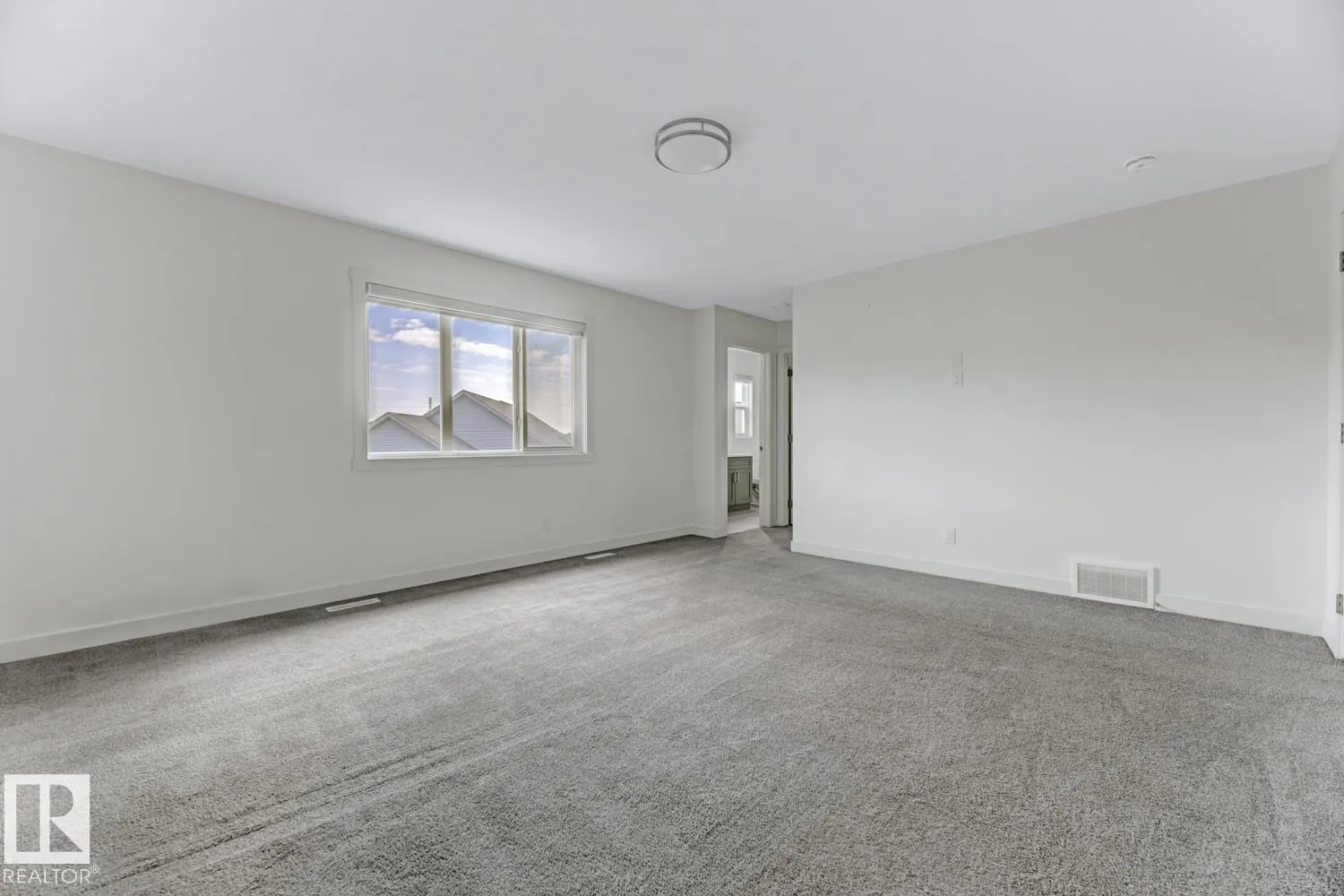 513 EAGLESON Wynd