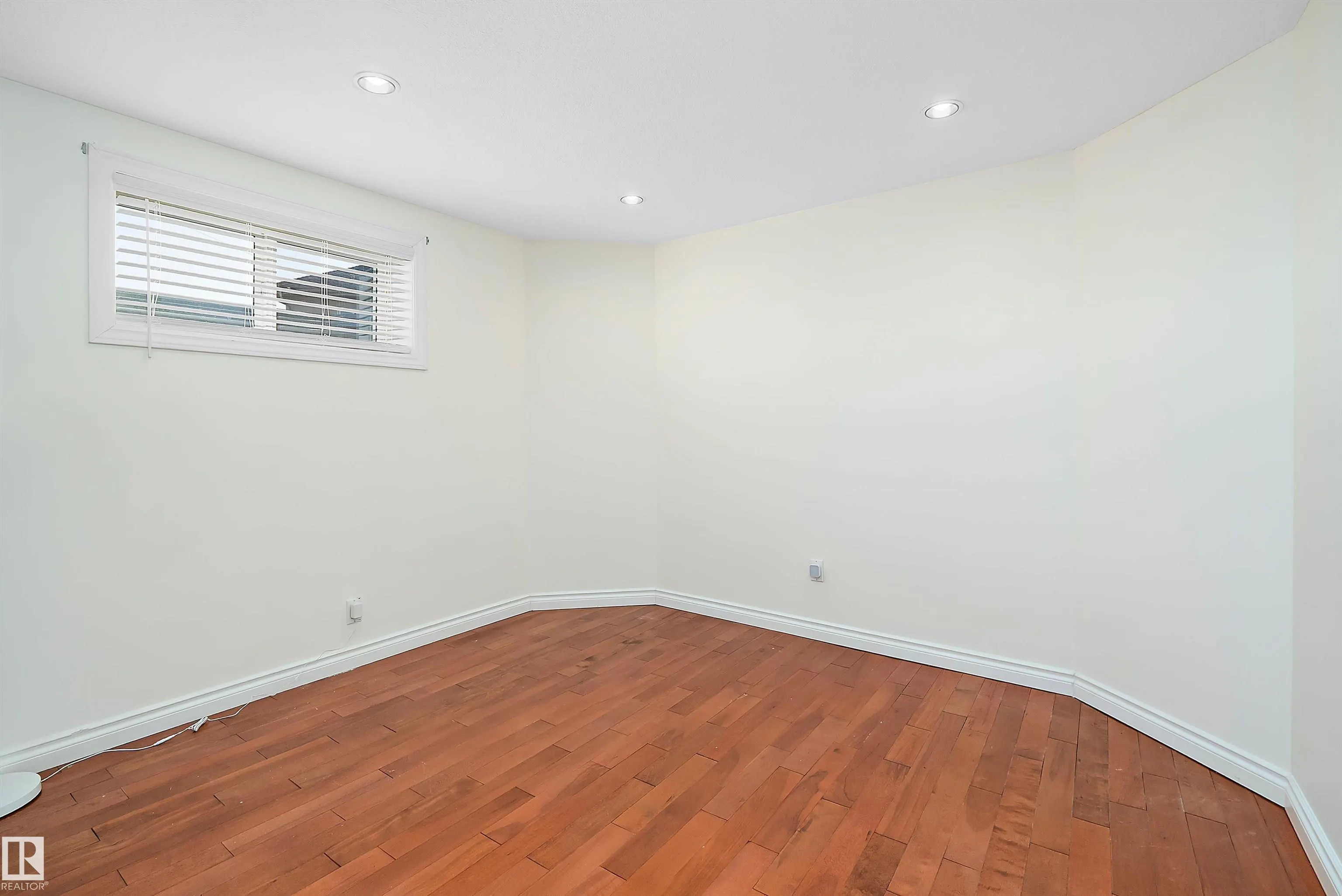 995 HOLLINGSWORTH BEND Bend