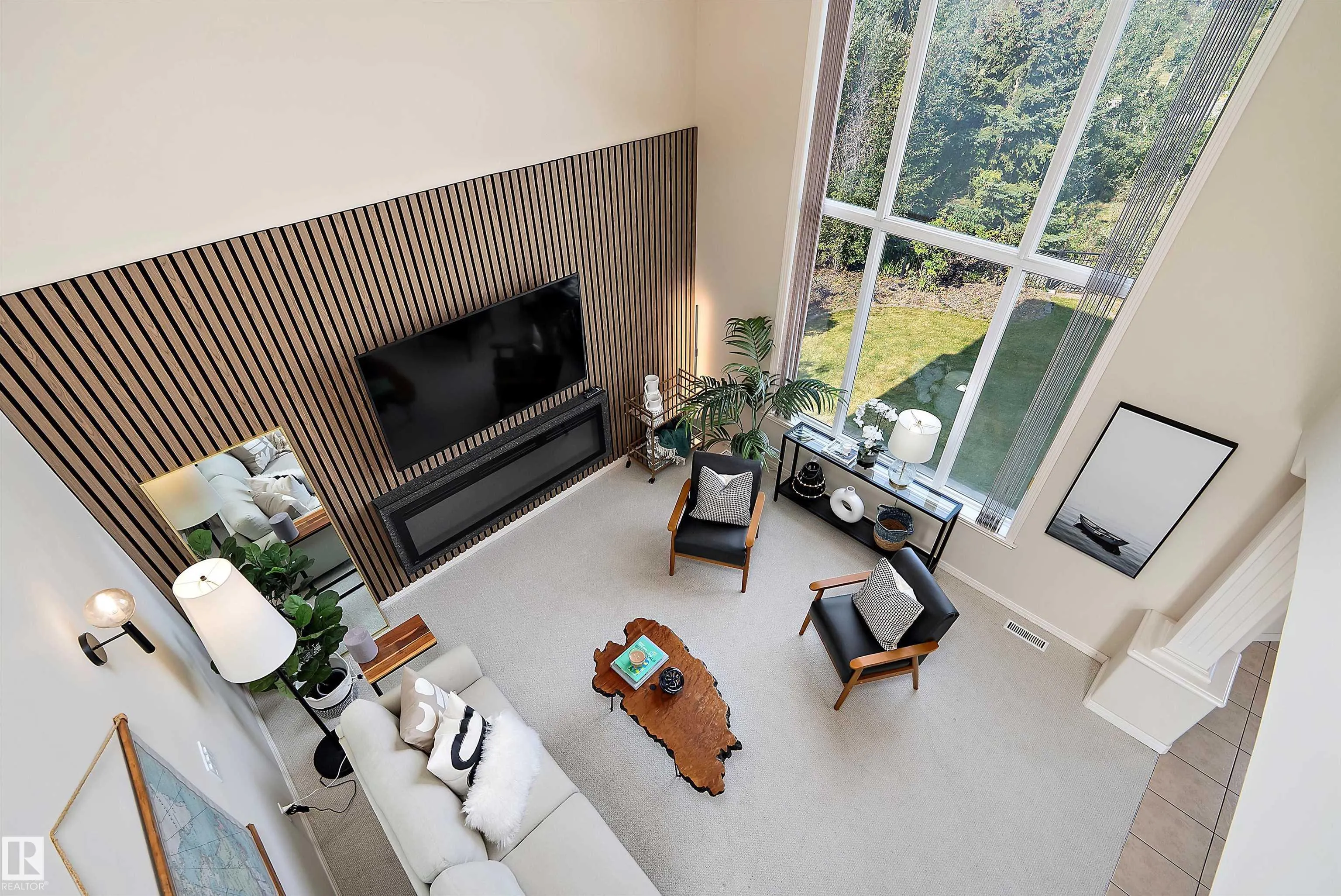995 HOLLINGSWORTH BEND Bend