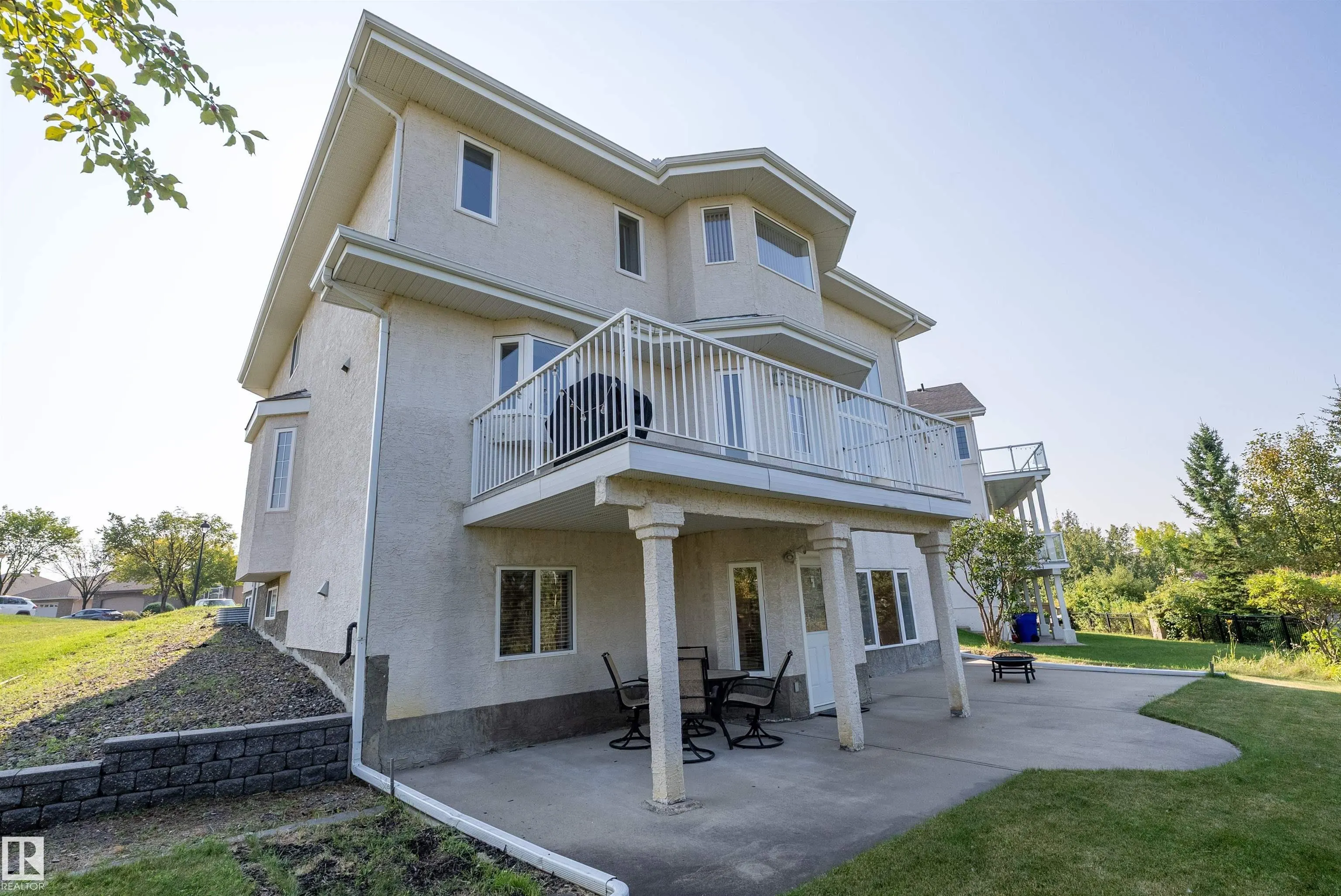 995 HOLLINGSWORTH BEND Bend
