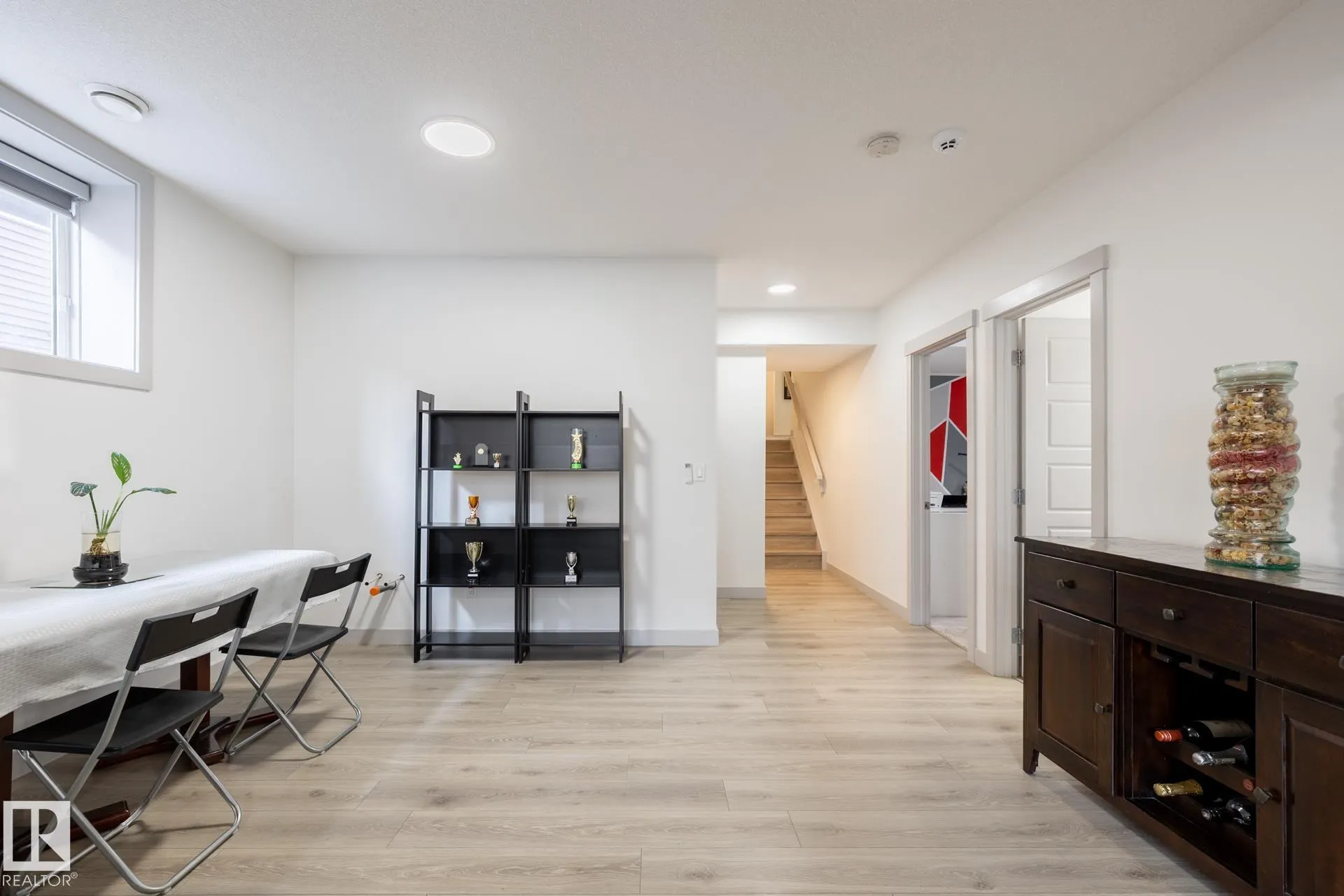 2548 WONNACOTT Loop