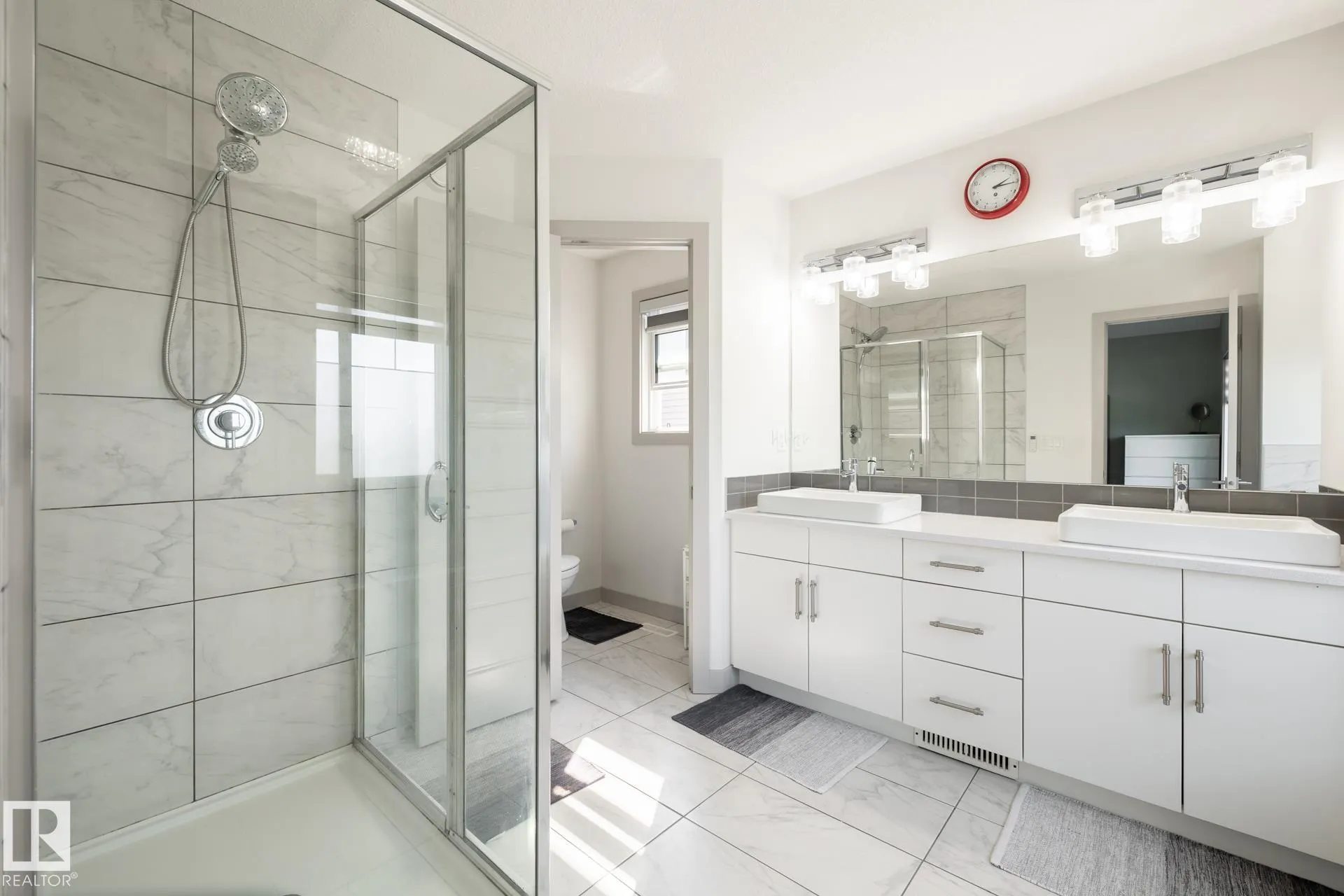 2548 WONNACOTT Loop