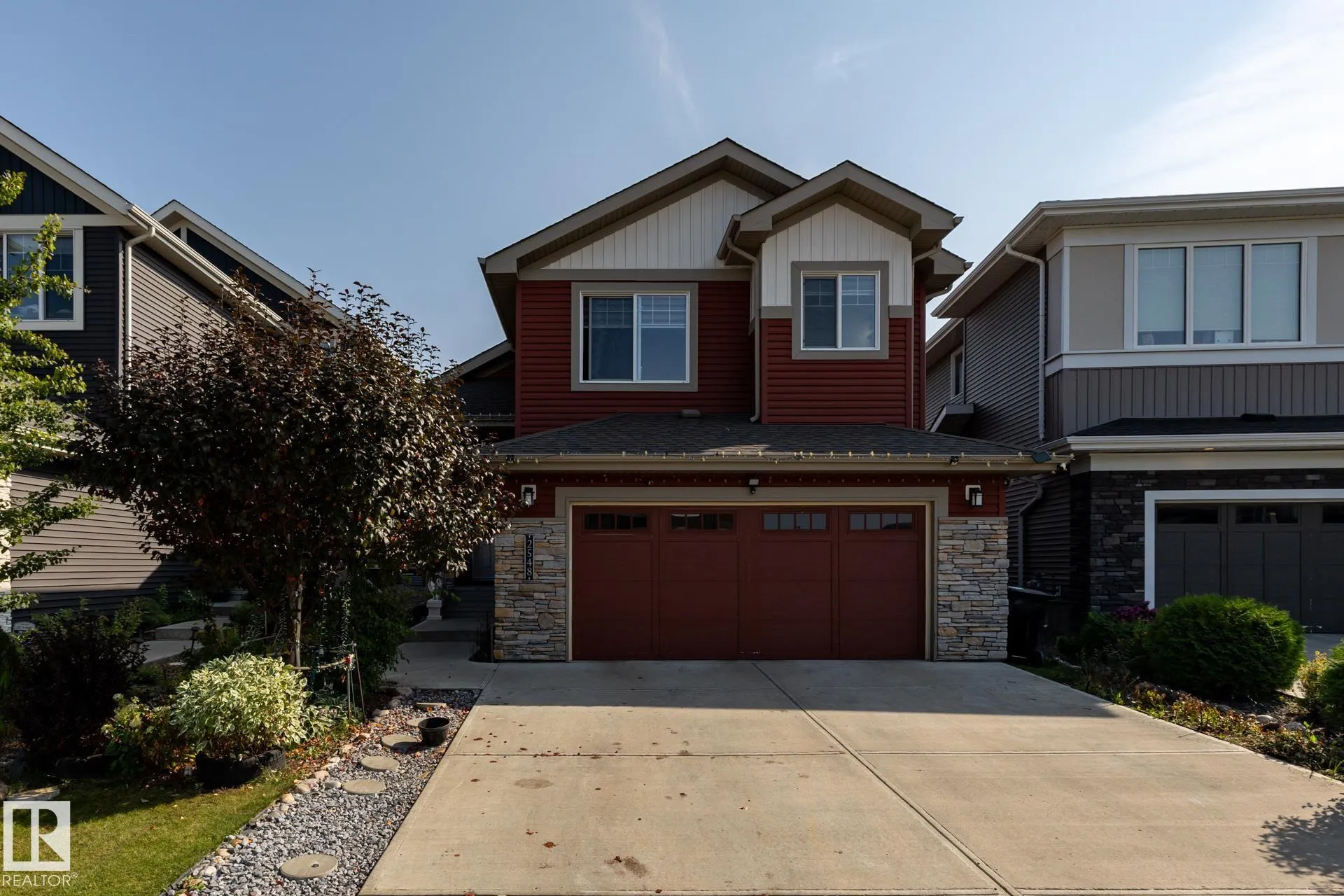 2548 WONNACOTT Loop