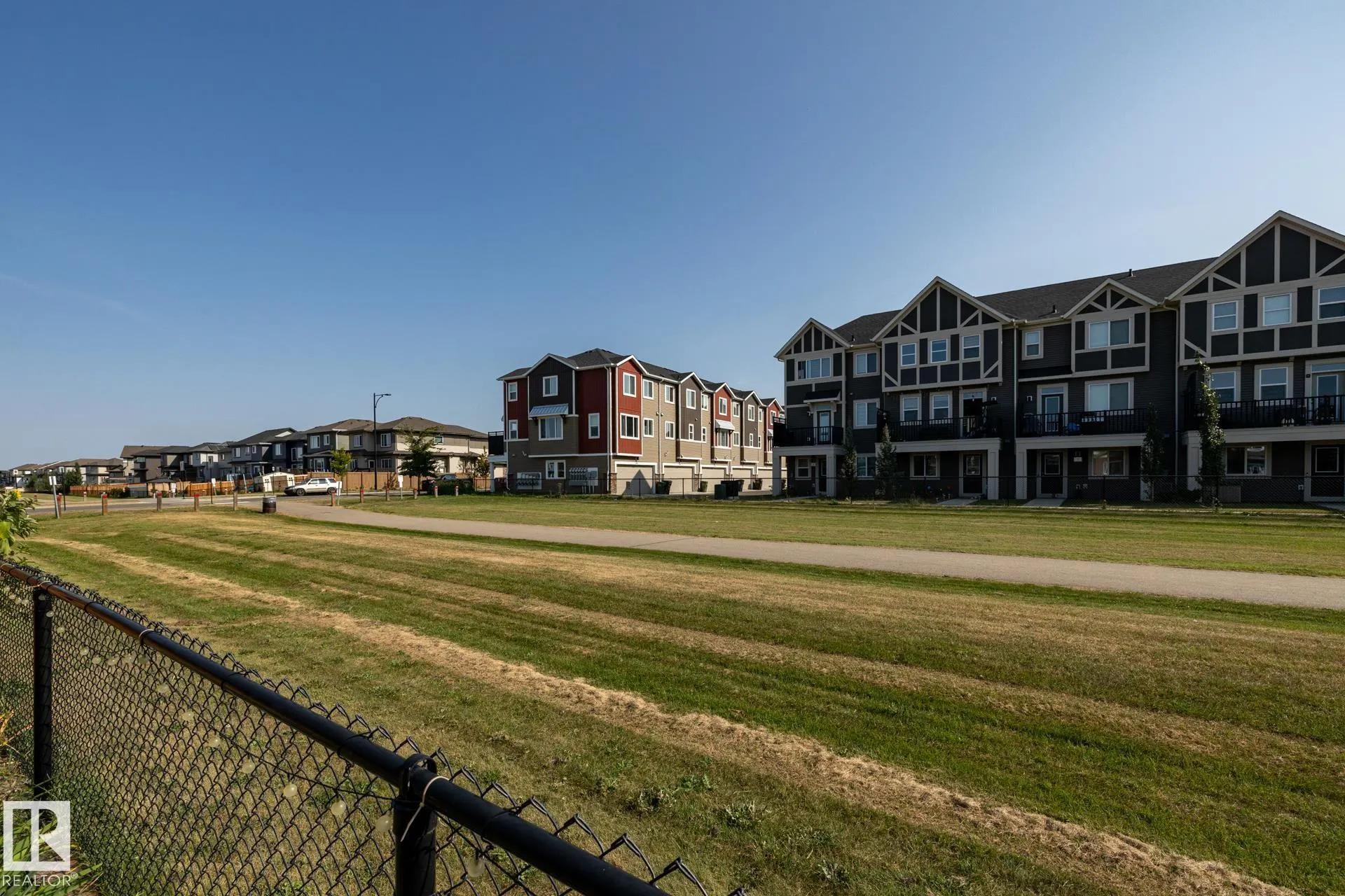 2548 WONNACOTT Loop