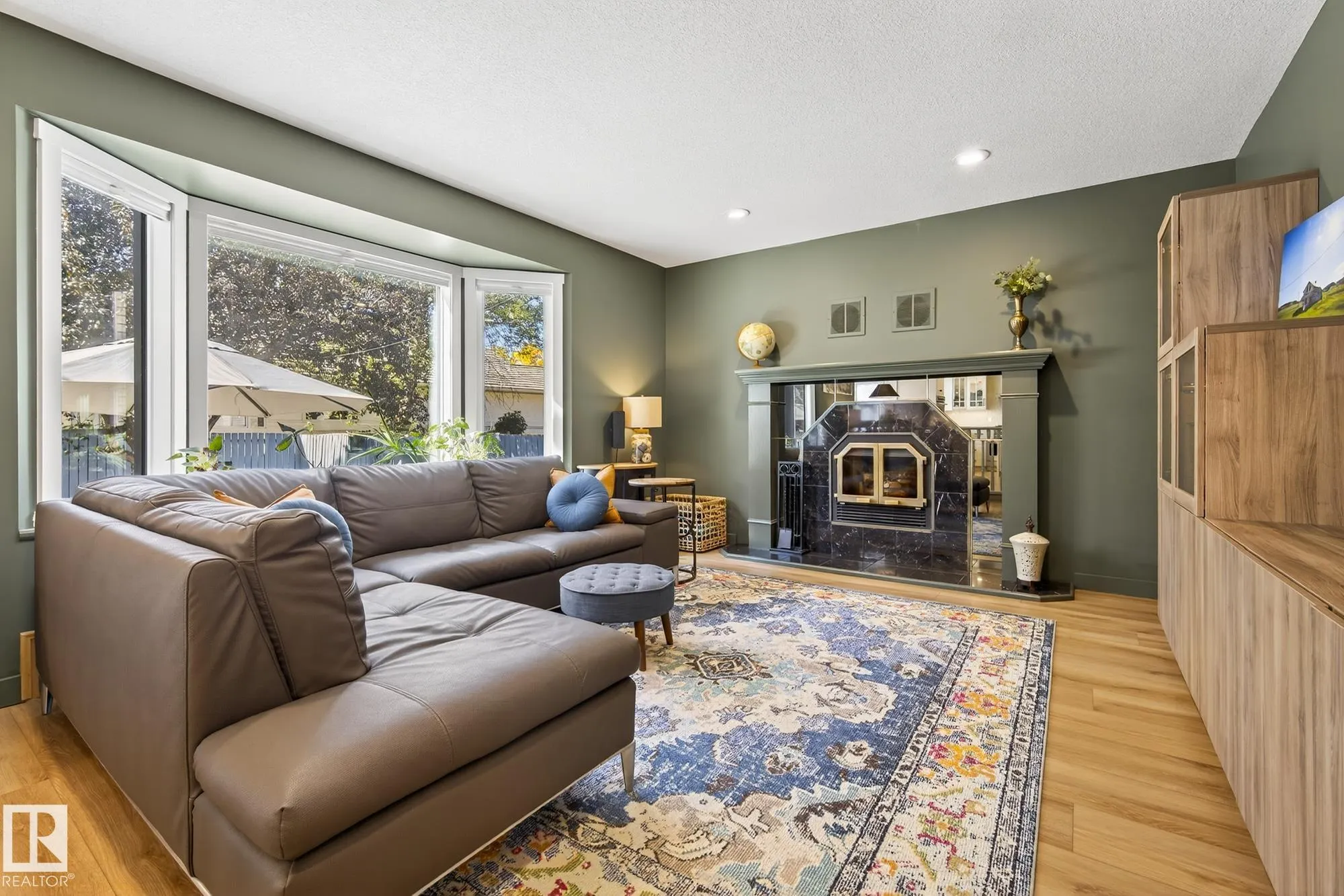 715 BURLEY Drive