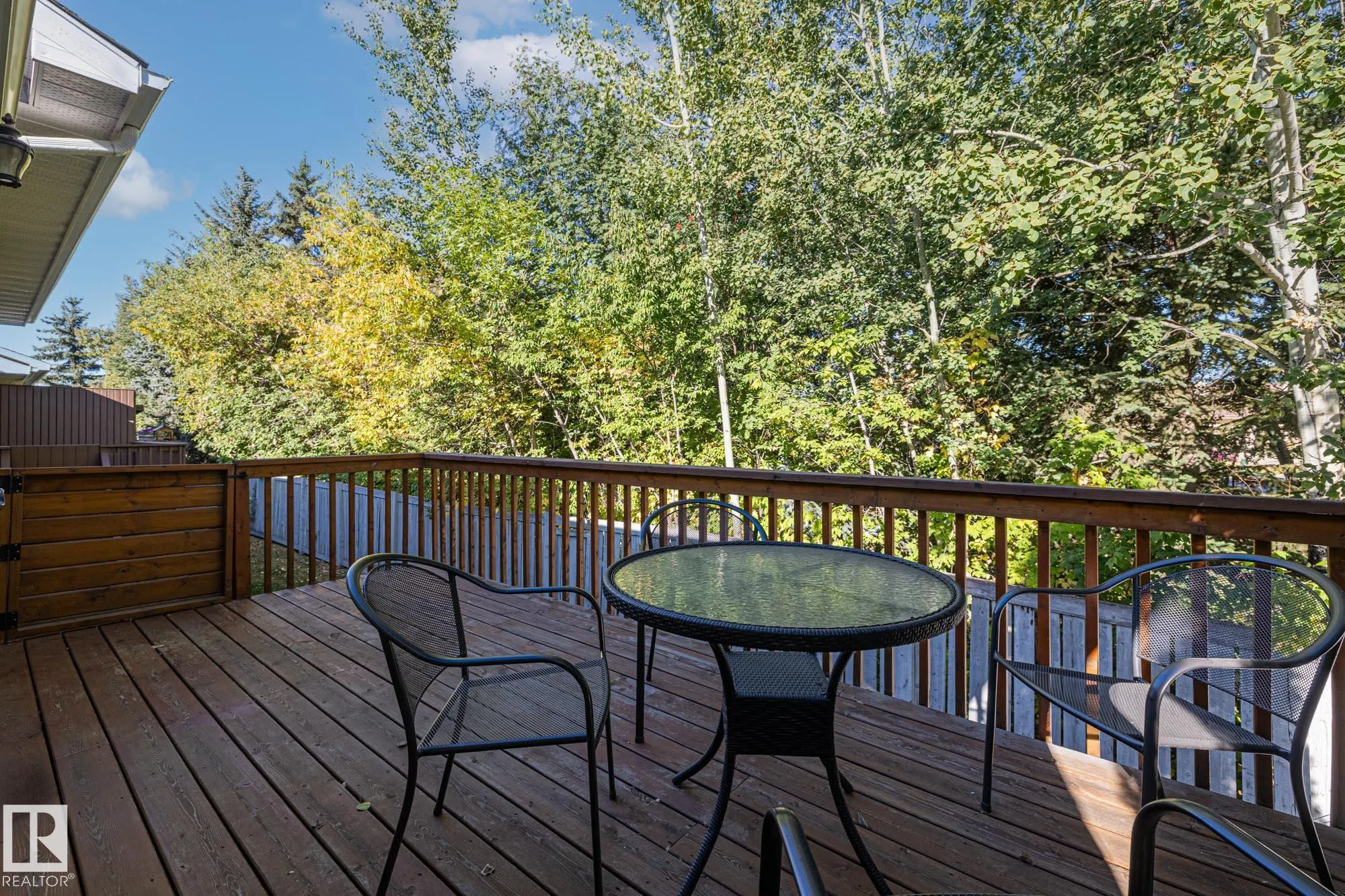 15 POIRIER Avenue