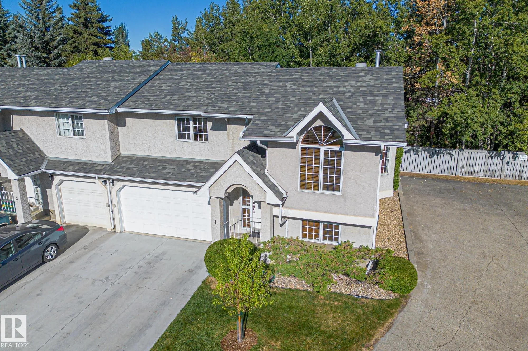 15 POIRIER Avenue
