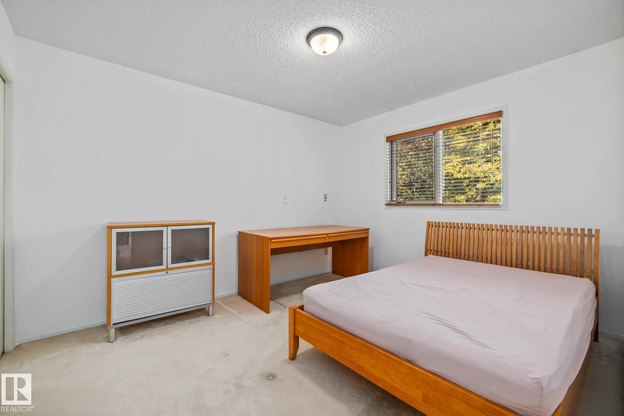 15 POIRIER Avenue