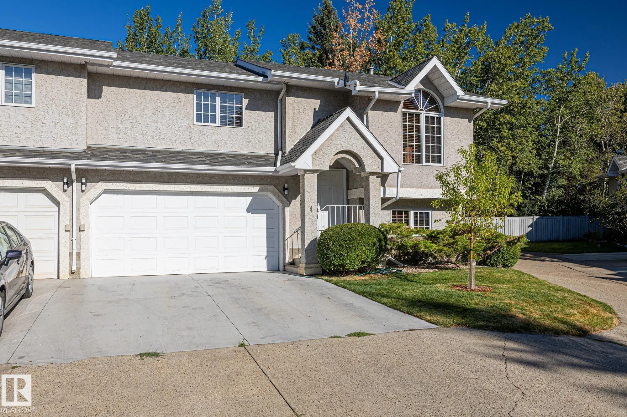 15 POIRIER Avenue