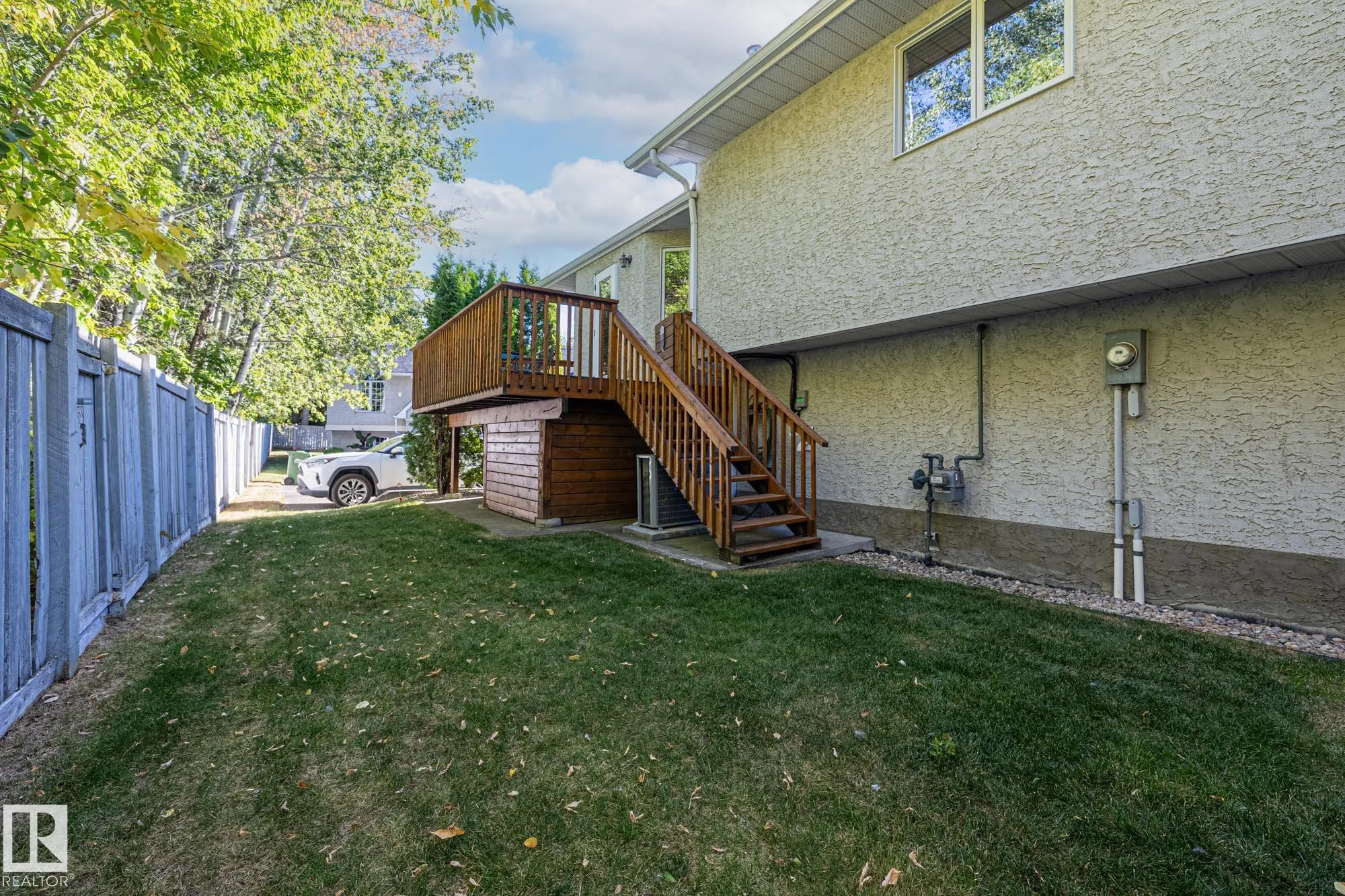 15 POIRIER Avenue
