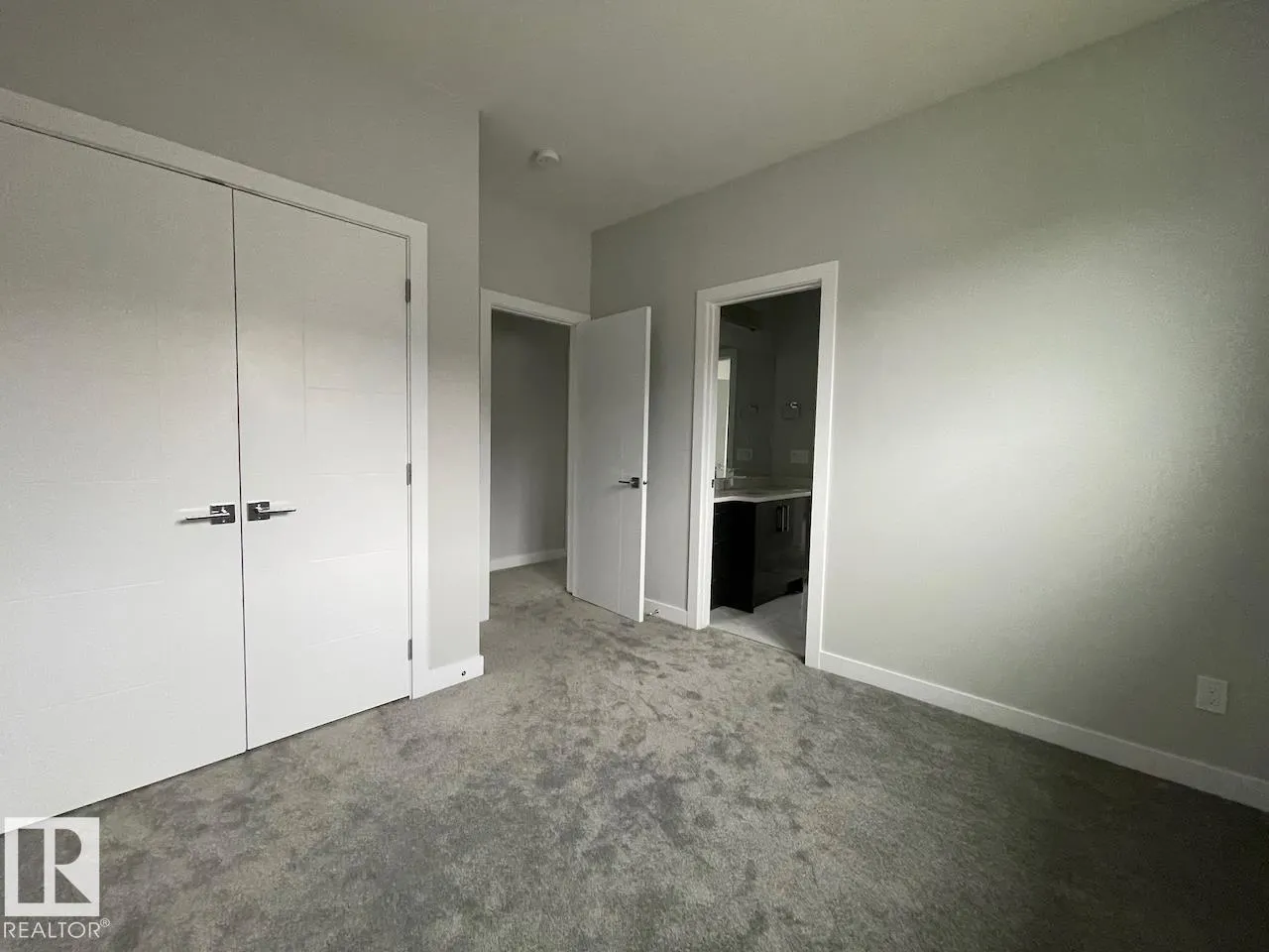 3302 SOLEIL Boulevard