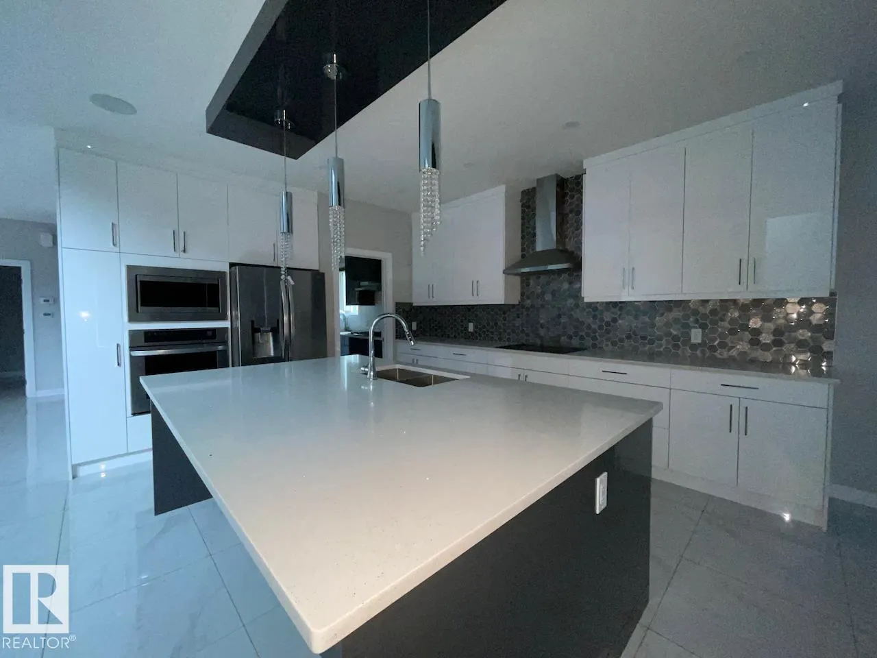 3302 SOLEIL Boulevard