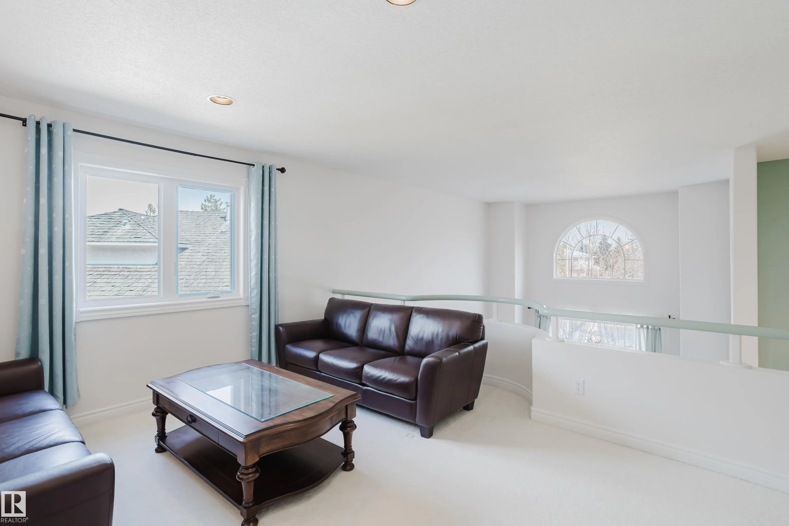 316 BURTON Road