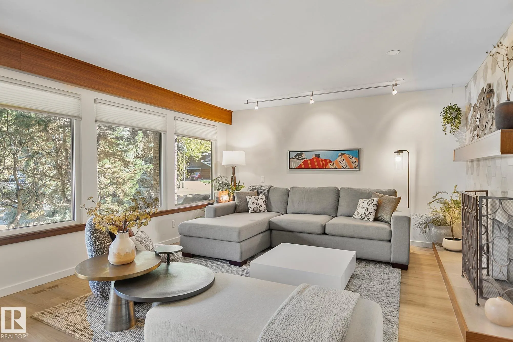 3 QUESNELL Road