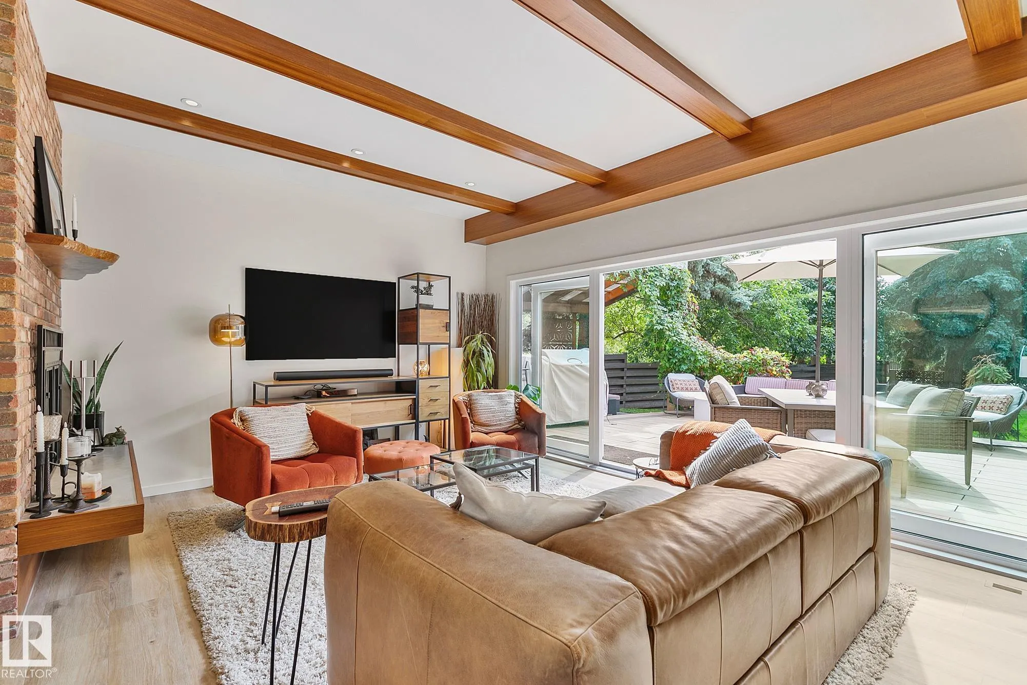 3 QUESNELL Road