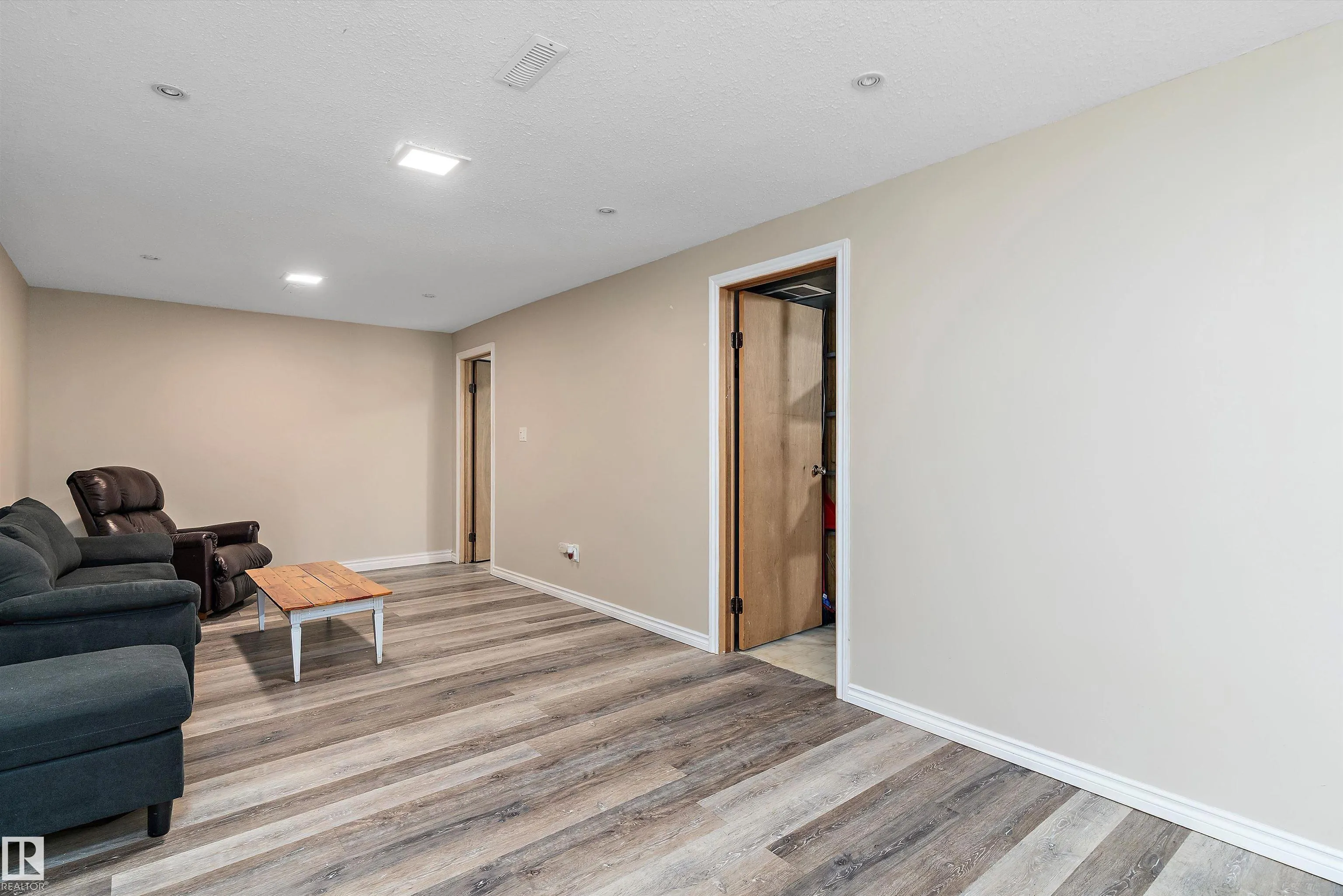 12712 130 Street