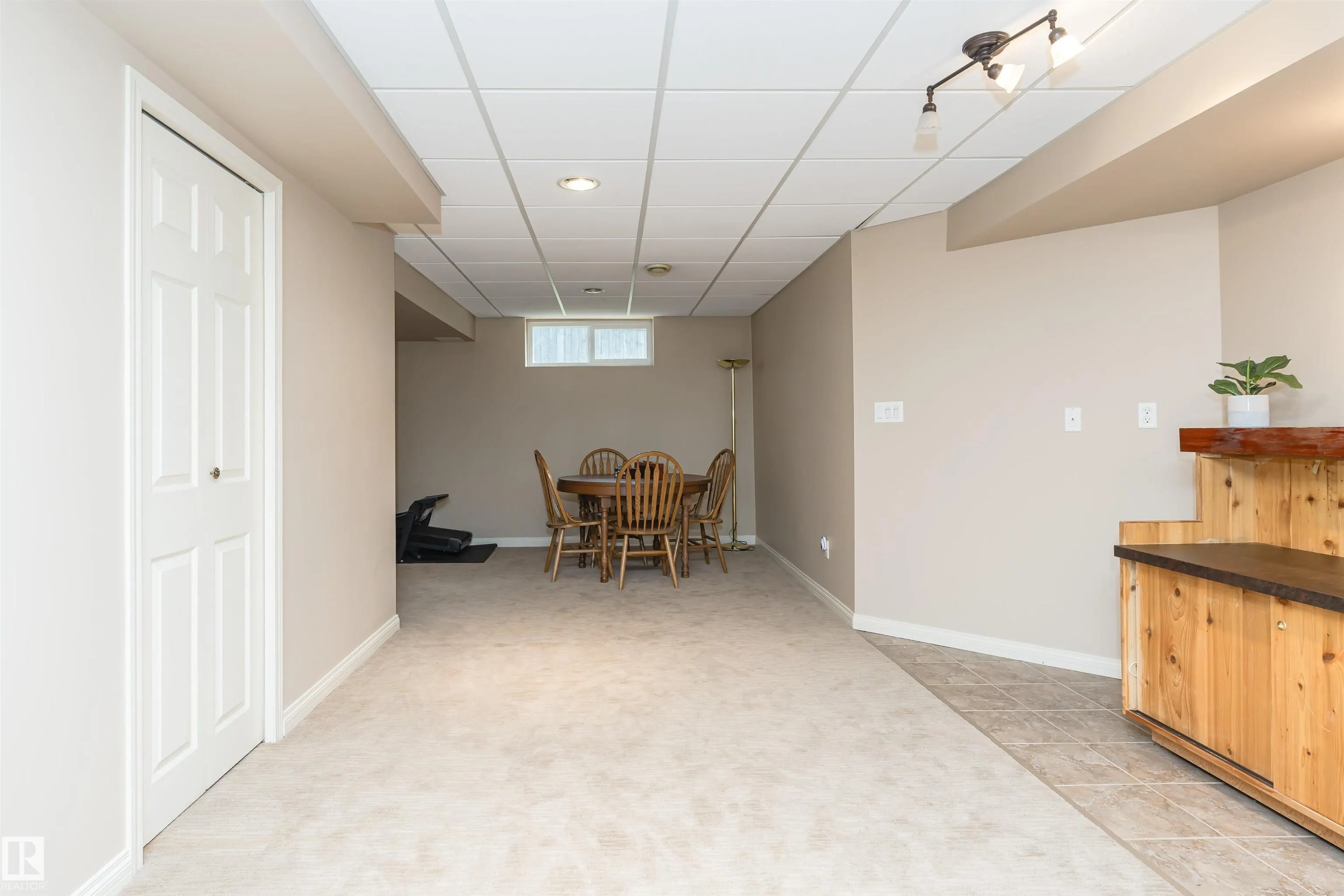 32 WEST POINT Wynd