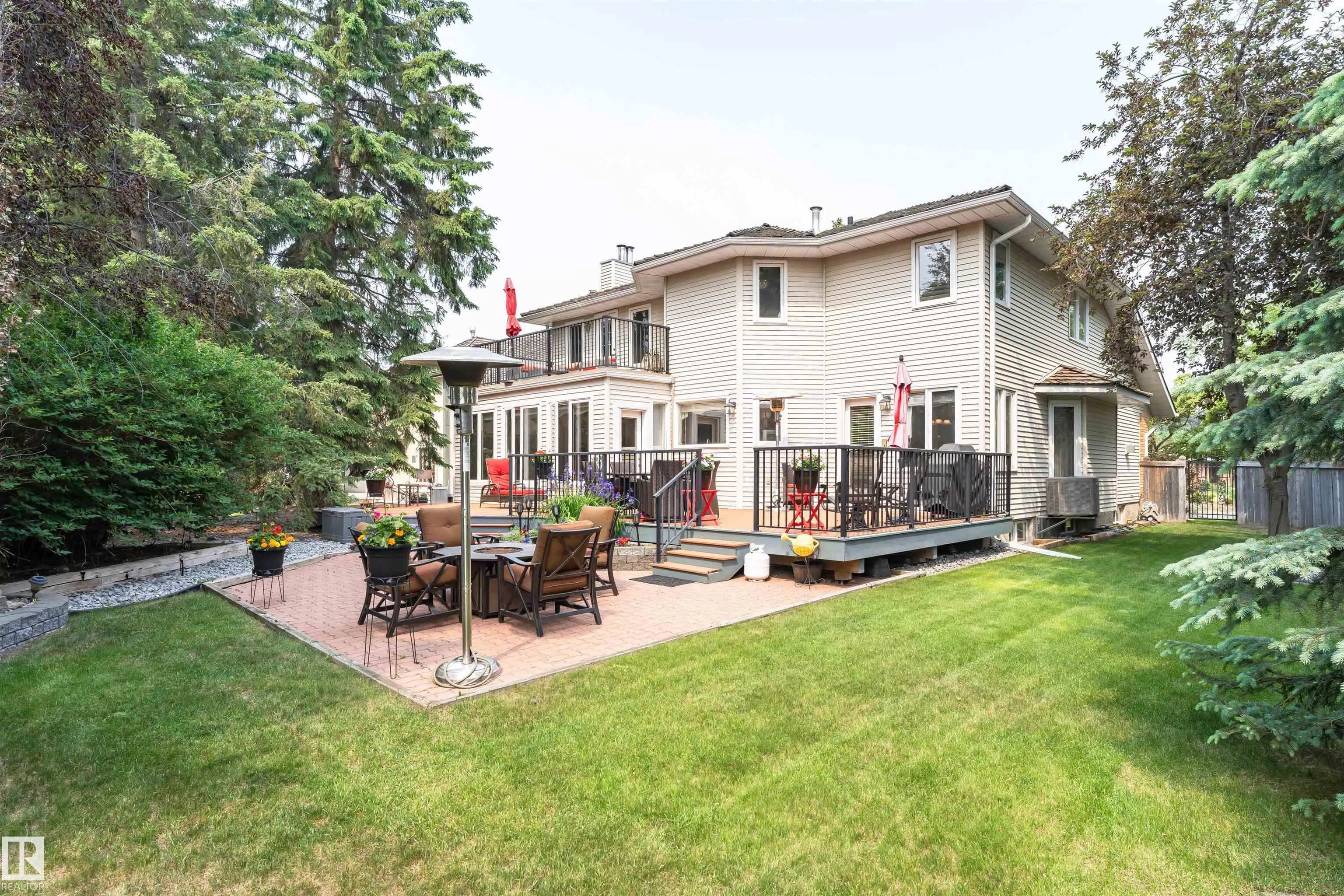 32 WEST POINT Wynd