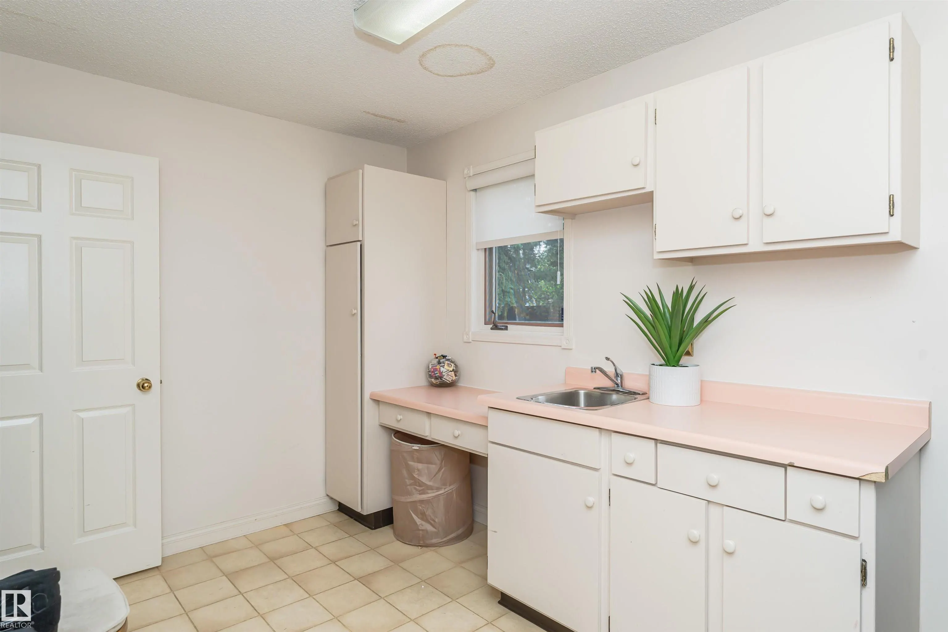 32 WEST POINT Wynd