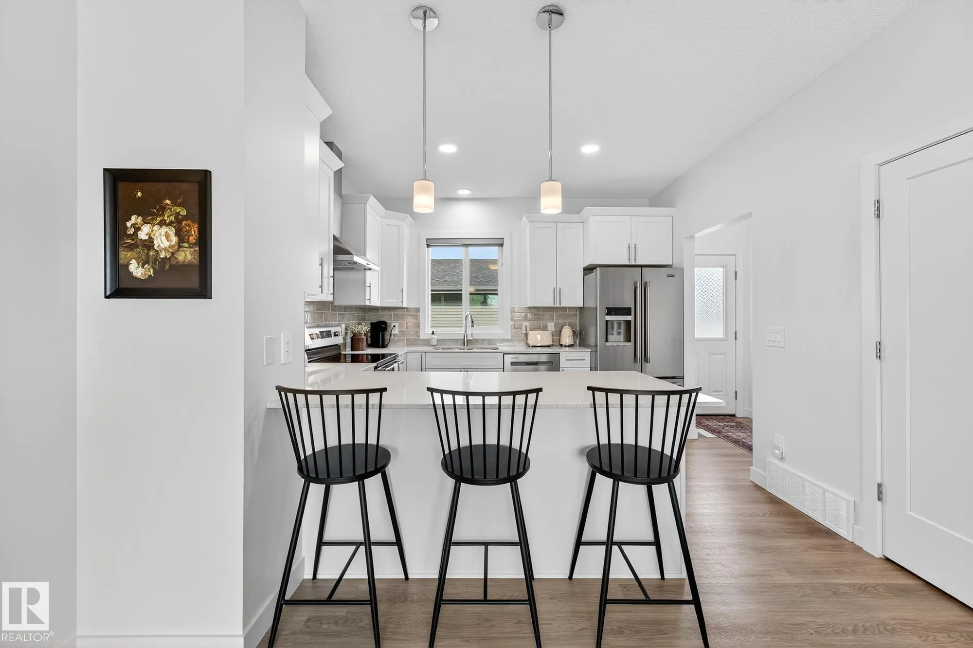 658 BLACK STONE Boulevard